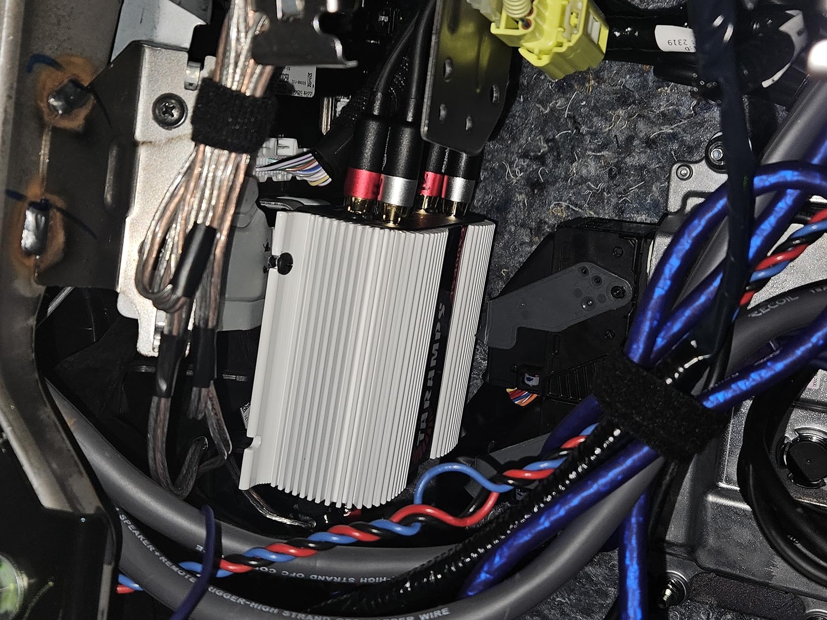 Taramps TS 400x4 400 watts RMS 4 Channels Full Range Car Audio Amplifier customer photo 2