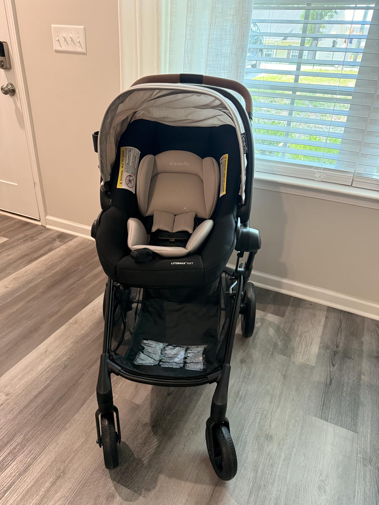 Evenflo Pivot NXT Travel System with LiteMax NXT Preemie and Infant Car Seat | 6 Modes of Use, Rear-Facing Lightweight Car Seat for Infants & Preemie 3-30 lbs, Stroller up to 50 lbs (Latte Tan) customer photo 1