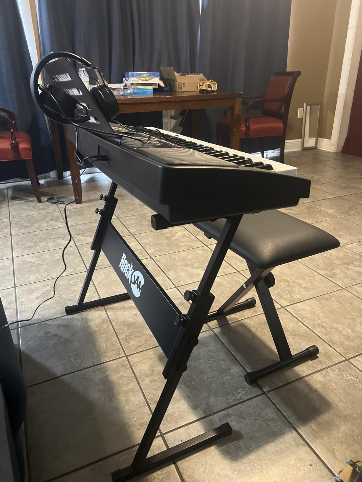 RockJam RJ5061 61 Key Keyboard Piano Kit with Stand, Bench and Headphones, Simply Piano Lessons and Note Stickers customer photo 2
