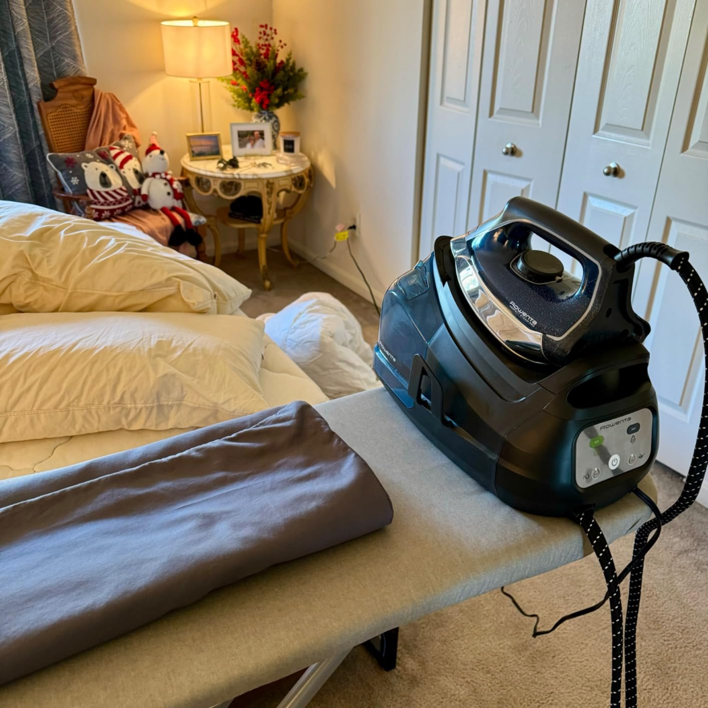 Rowenta Steam Station, Stainless Steel Soleplate, Professional Iron Steamer for Clothes, 1.1L Removable Tank, Fast Heat Up, 1800 Watts, Blue Clothes Iron, DG8624 customer photo 1