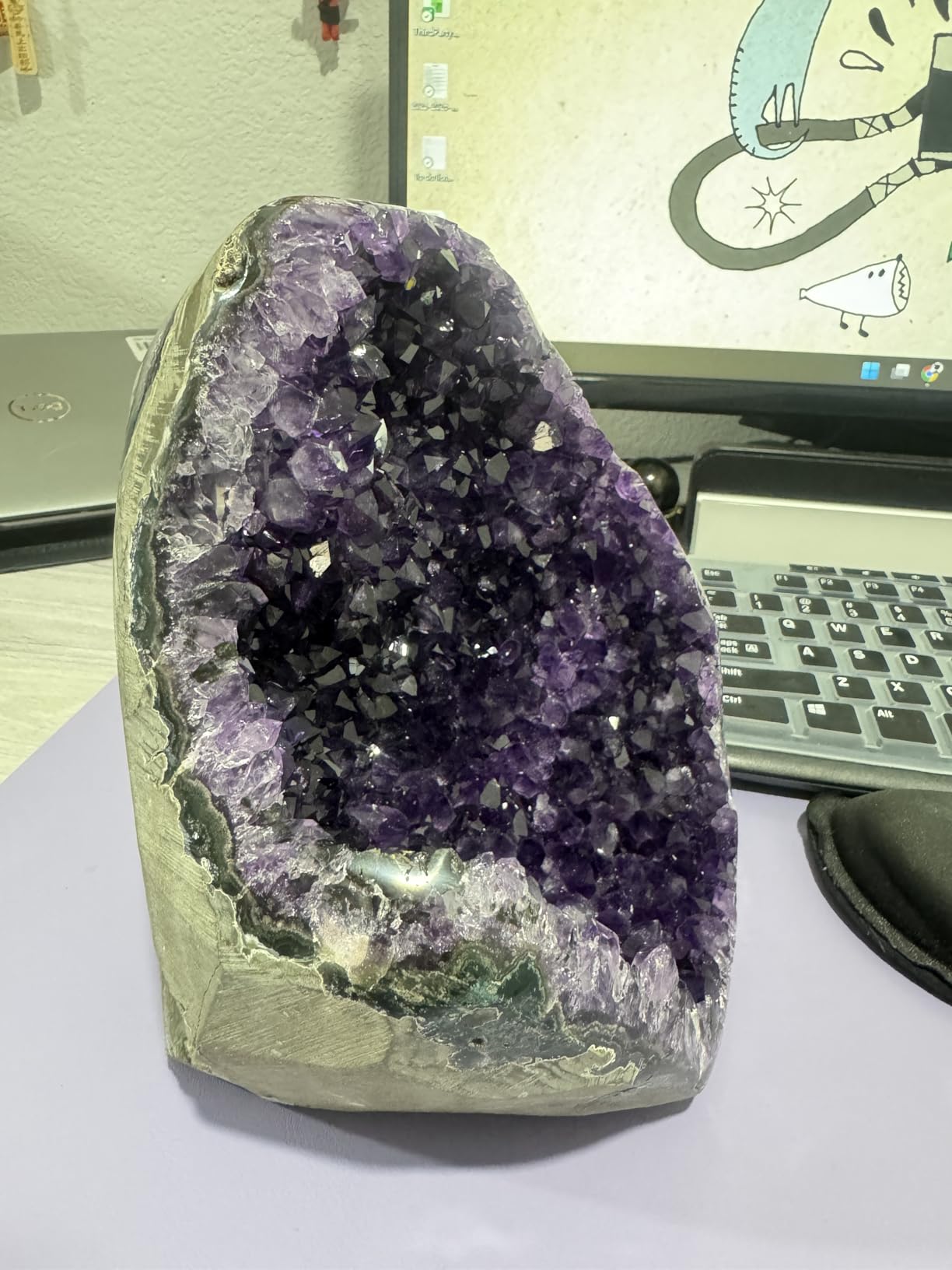 Natural Amethyst (2 lb to 3 lb) - 4