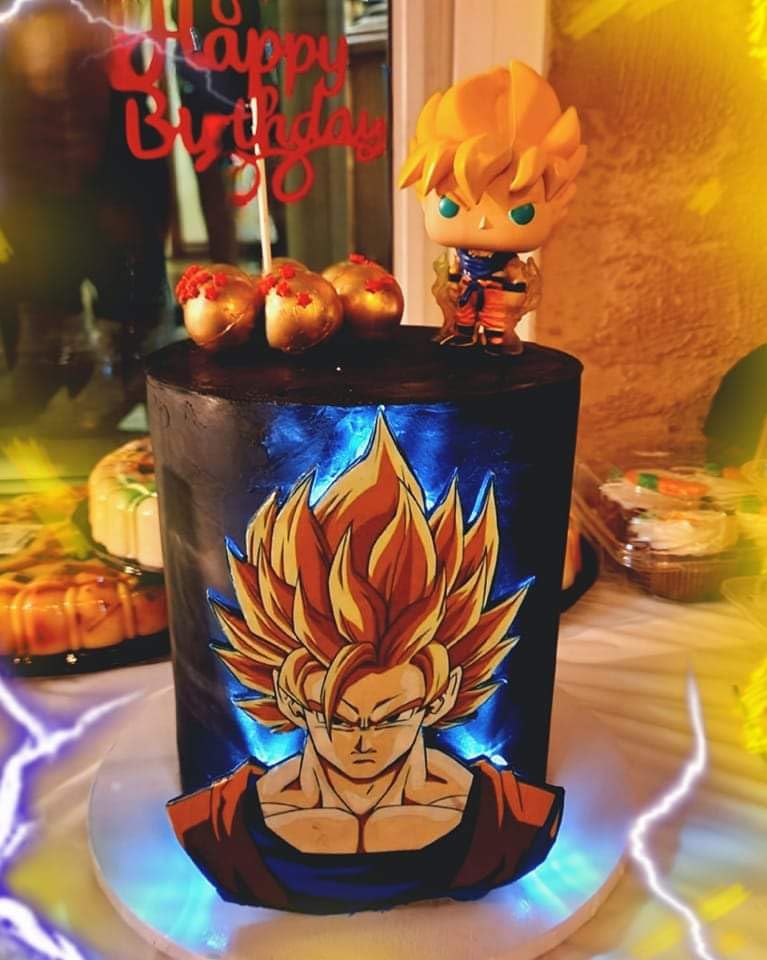 Funko POP! Animation: Dragon Ball Z - Super Saiyan Goku (First Appearance) Collectable Vinyl Figurine customer photo 1