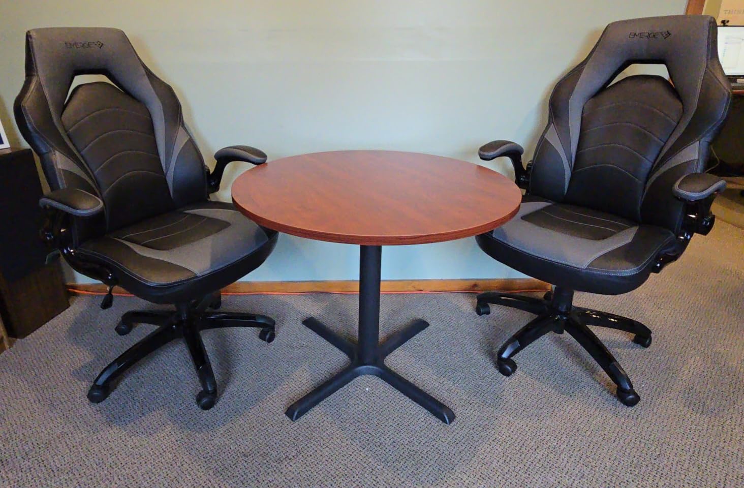Flash Furniture Chapman 36