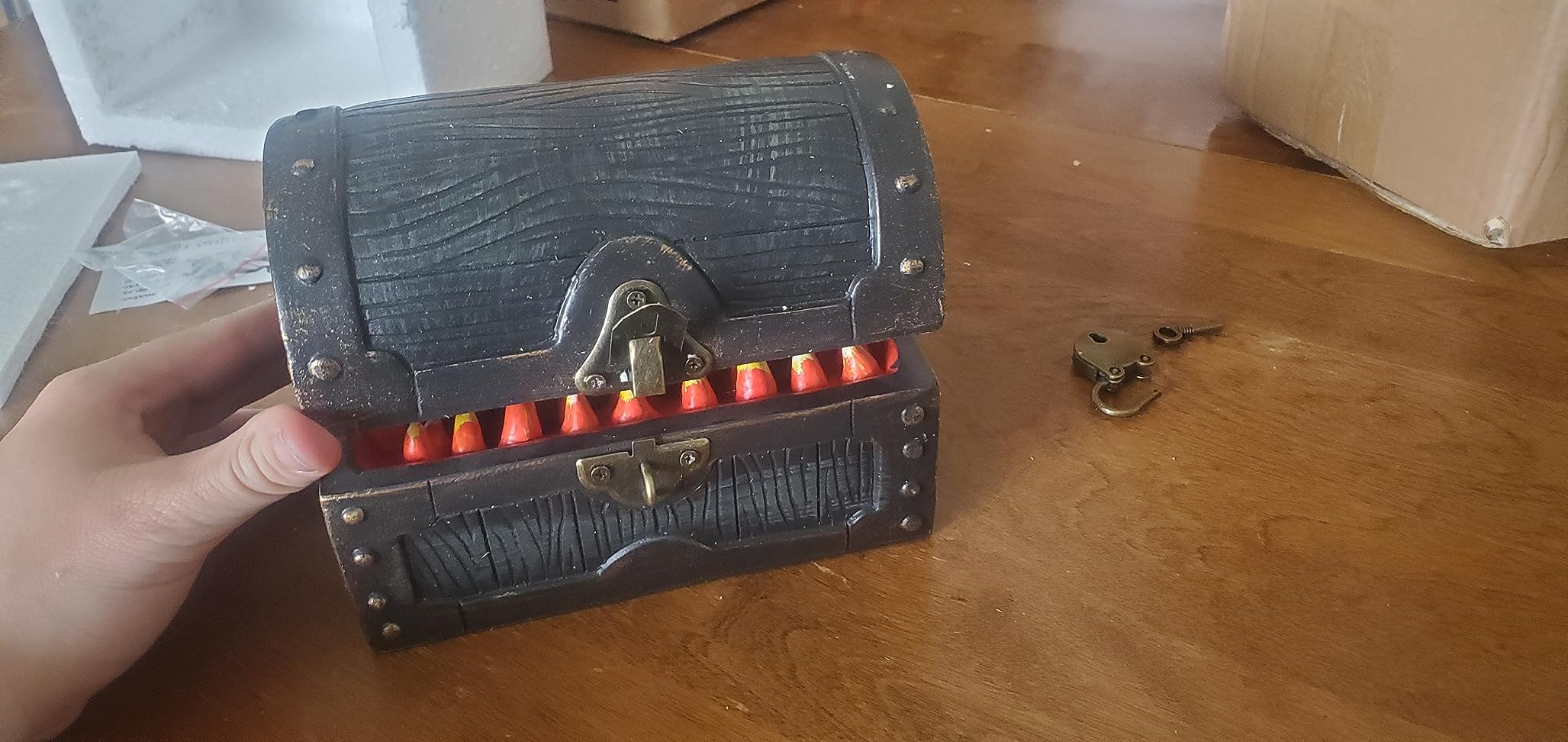 Mimic Dice Chest Storage Box | Holds 4 Polyhedral Sets (Reg) | Galdor's Guild Mimic Dice Chest Storage Box | Compatible to Dungeons & Dragons Players, Dungeon Master/DM RPG Gaming(Regular) customer photo 2