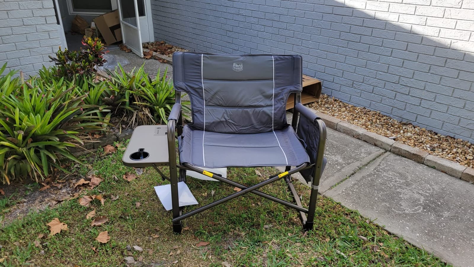 Timber Ridge XXL Upgraded Oversized Directors Chairs with Foldable Side Table, Detachable Side Pocket, Heavy Duty Folding Camping Chair up to 600 Lbs Weight Capacity (Gray) Ideal Gift customer photo 2