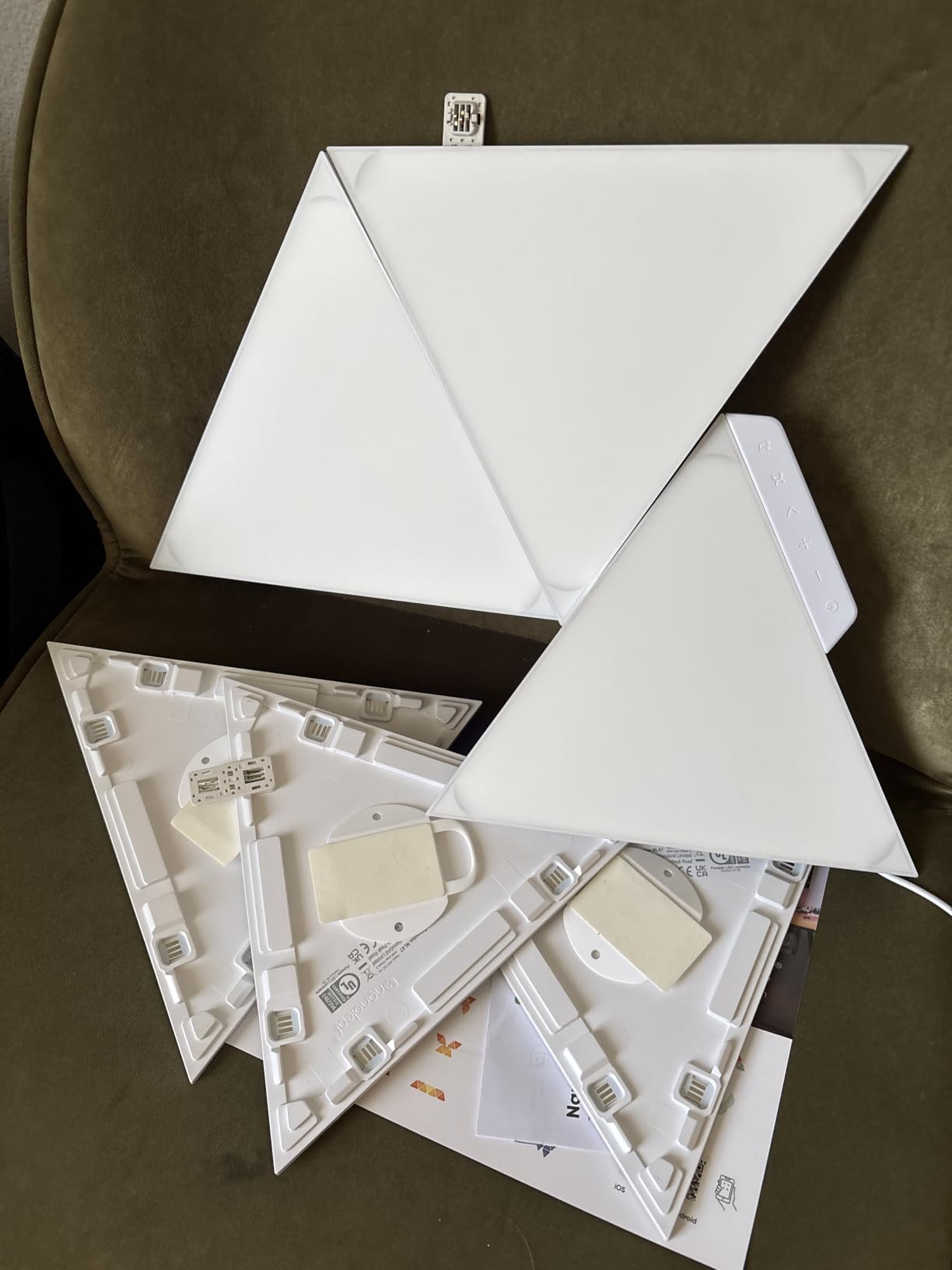 Nanoleaf Shapes LED Lights for Wall, WiFi Smart Home Wall Panel Light RGBW 16M+ Color LED Dimmable Gaming and Home Decor Wall Lights Smarter Kits (Triangles Smarter Kit 7 Pack) customer photo 1