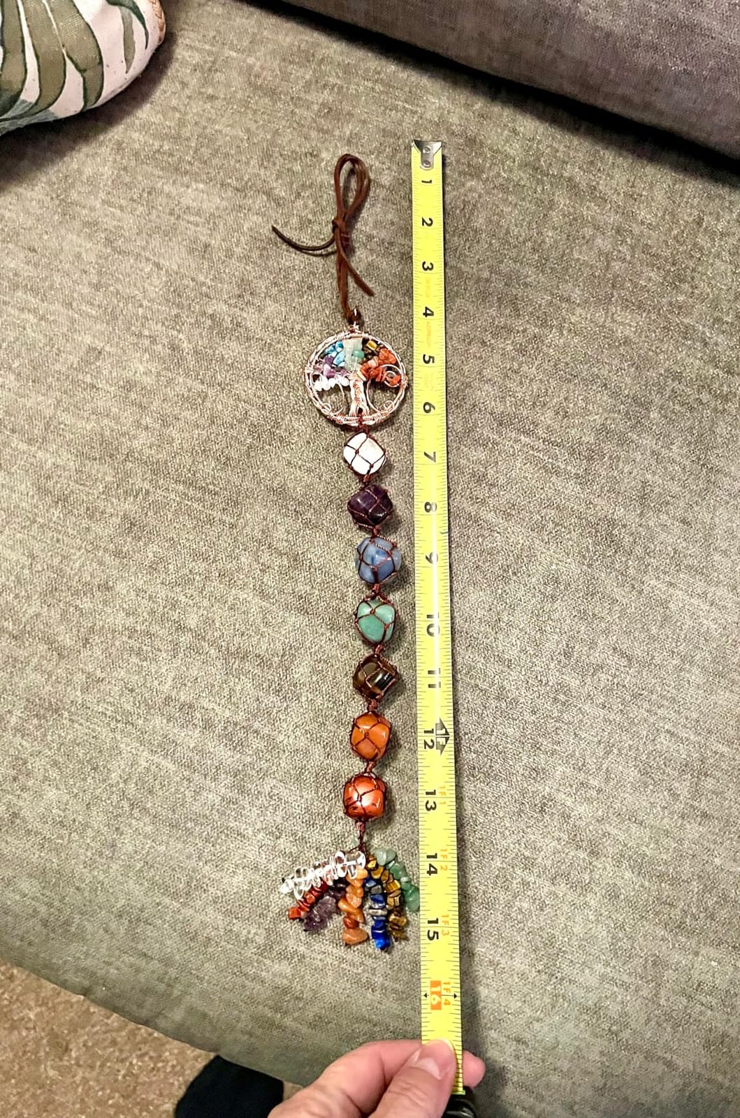 Jovivi Chakra Stones Hanging Ornament 7 Chakra Symbol Healing Crystals Hanging Tassels Wall Hanger for Yoga Meditation Window Car Crystal Decor Home Indoor Christmas Decoration customer photo 2