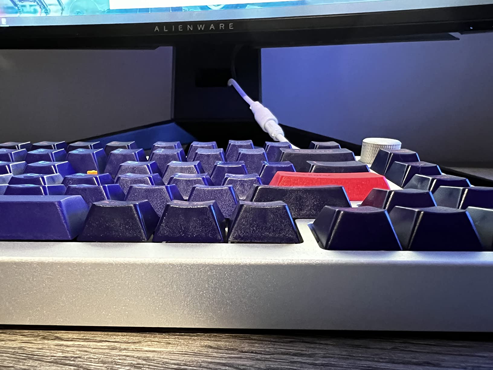 Drop + MiTo GMK Laser Custom Mechanical Keyboard Keycap Set - 129-keys, Doubleshot, Cherry Profile, for 60%, TKL, 1800 Layouts, etc. (Cyberdeck) customer photo 2