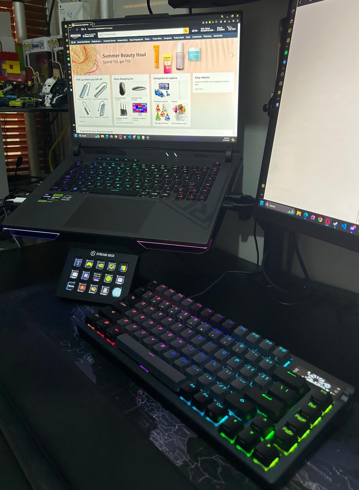Elgato Stream Deck MK.2 Studio Controller, 15 Macro Keys | Trigger actions in OBS, Twitch, YouTube and more, Visual feedback, Hundreds of plugins, Works with Mac and PC customer photo 1