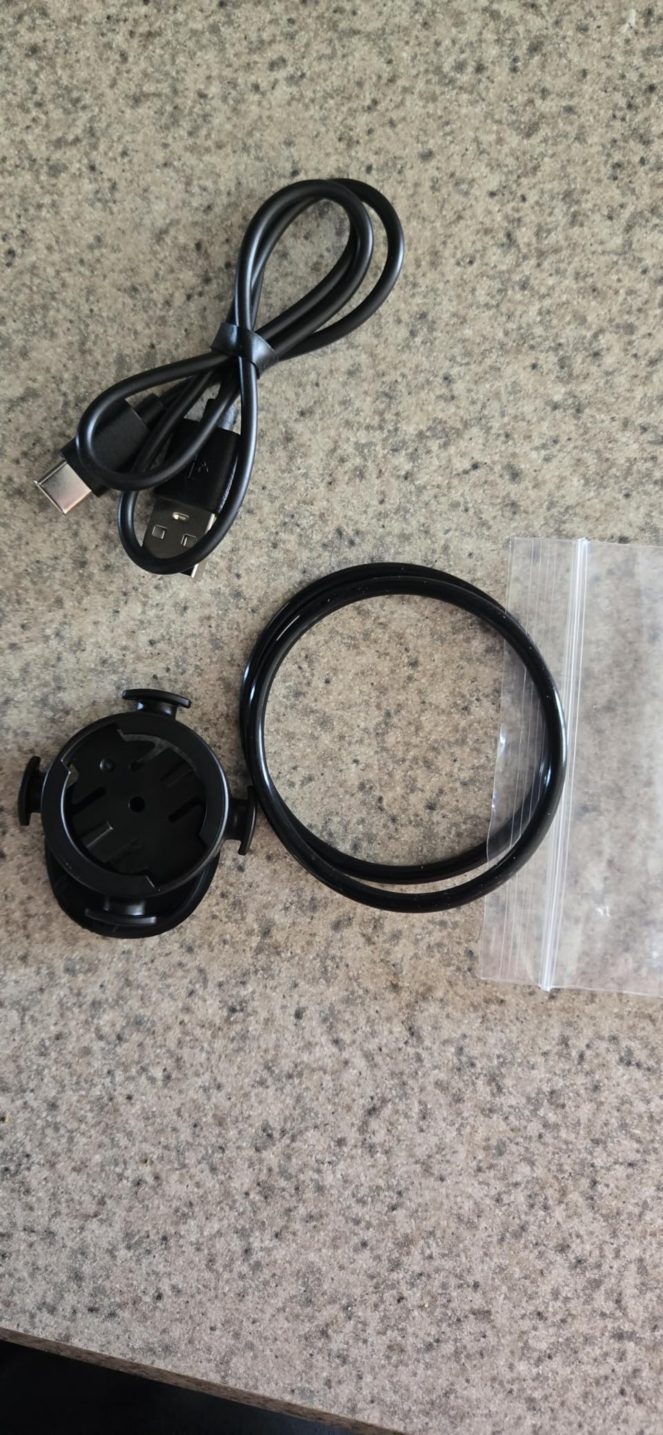COOSPO Wireless Cycling Computer GPS with 2.4 LCD Screen, Bike Speedometer with Auto Backlight IP67 customer photo 2