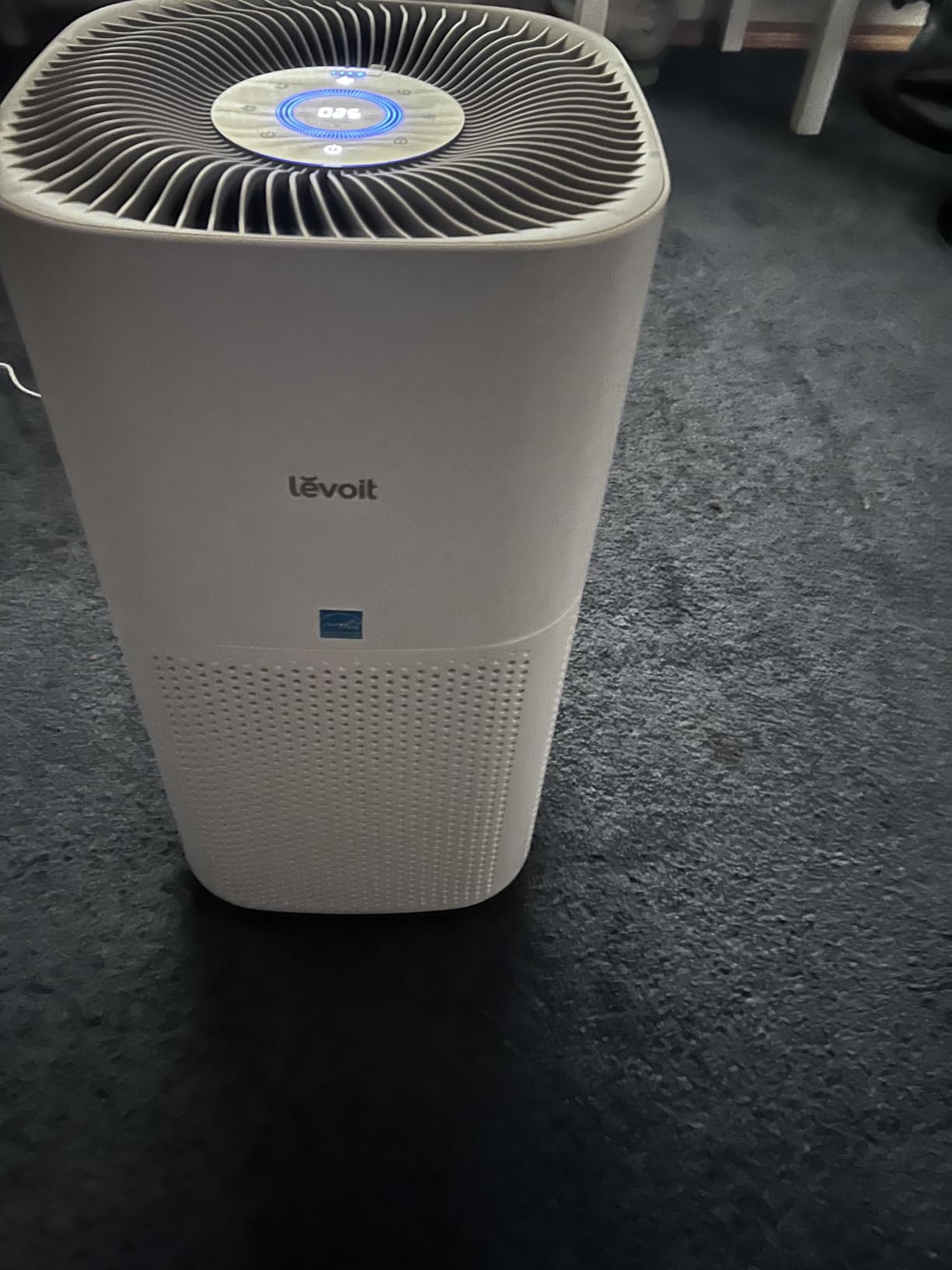 Levoit Air Purifiers for Home Large Room Up to 2933 Ft² With HEPA Sleep Mode, AHAM VERIFIDE, Smart WIFI, PM2.5 Monitor, 3-in-1 Filter For Smoke, Pet Allergies, Dust, Alexa Control, Core 600S-P, White customer photo 2