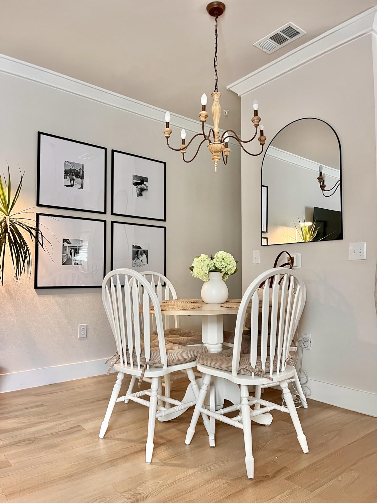 HARRITPURE Arched Wall Mirror 24
