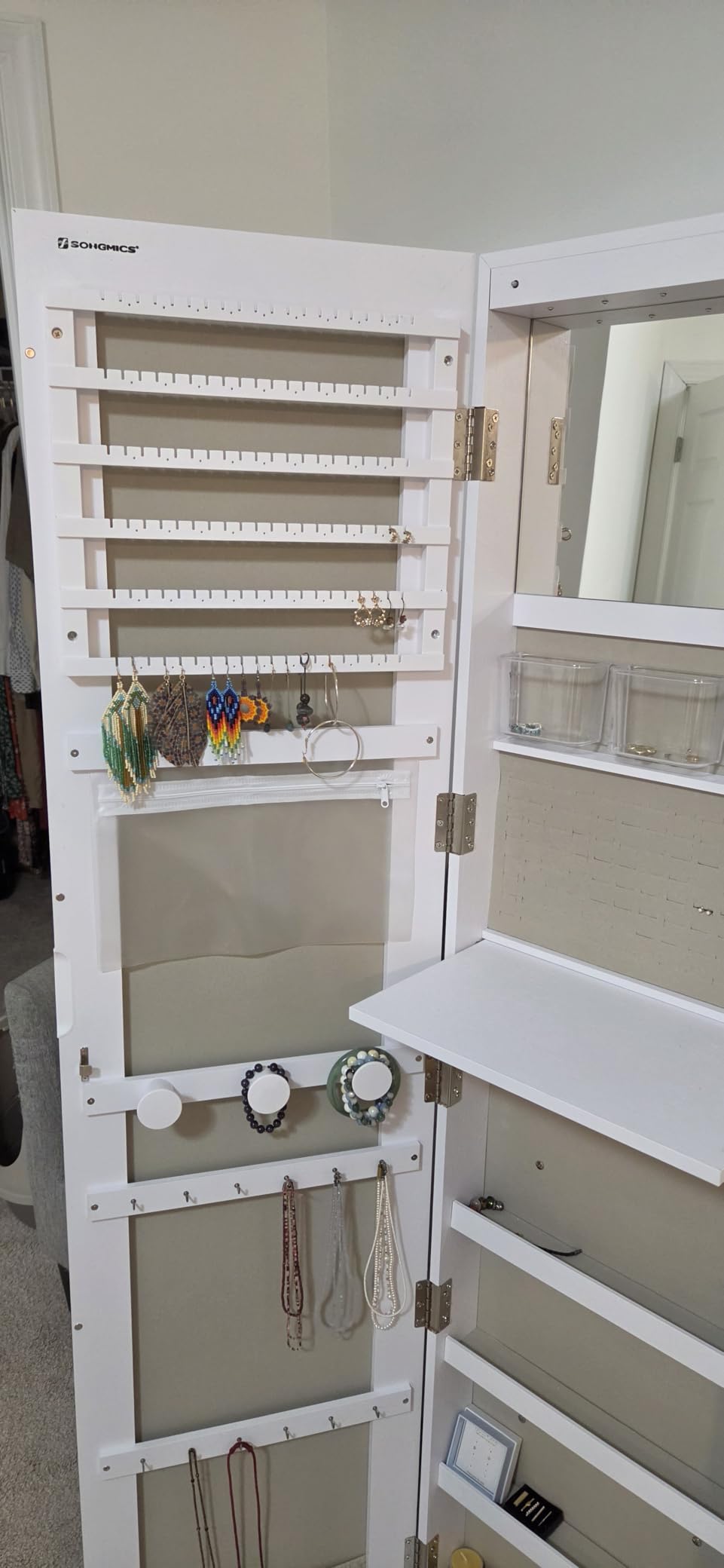 SONGMICS 6 LEDs Lockable Mirror Jewelry Cabinet, 360° Swivel Jewelry Organizer Armoire Standing, Frameless Full-Length Mirror, 3 Storage Shelves, White Surface, Black Lining UJJC007W01 customer photo 1