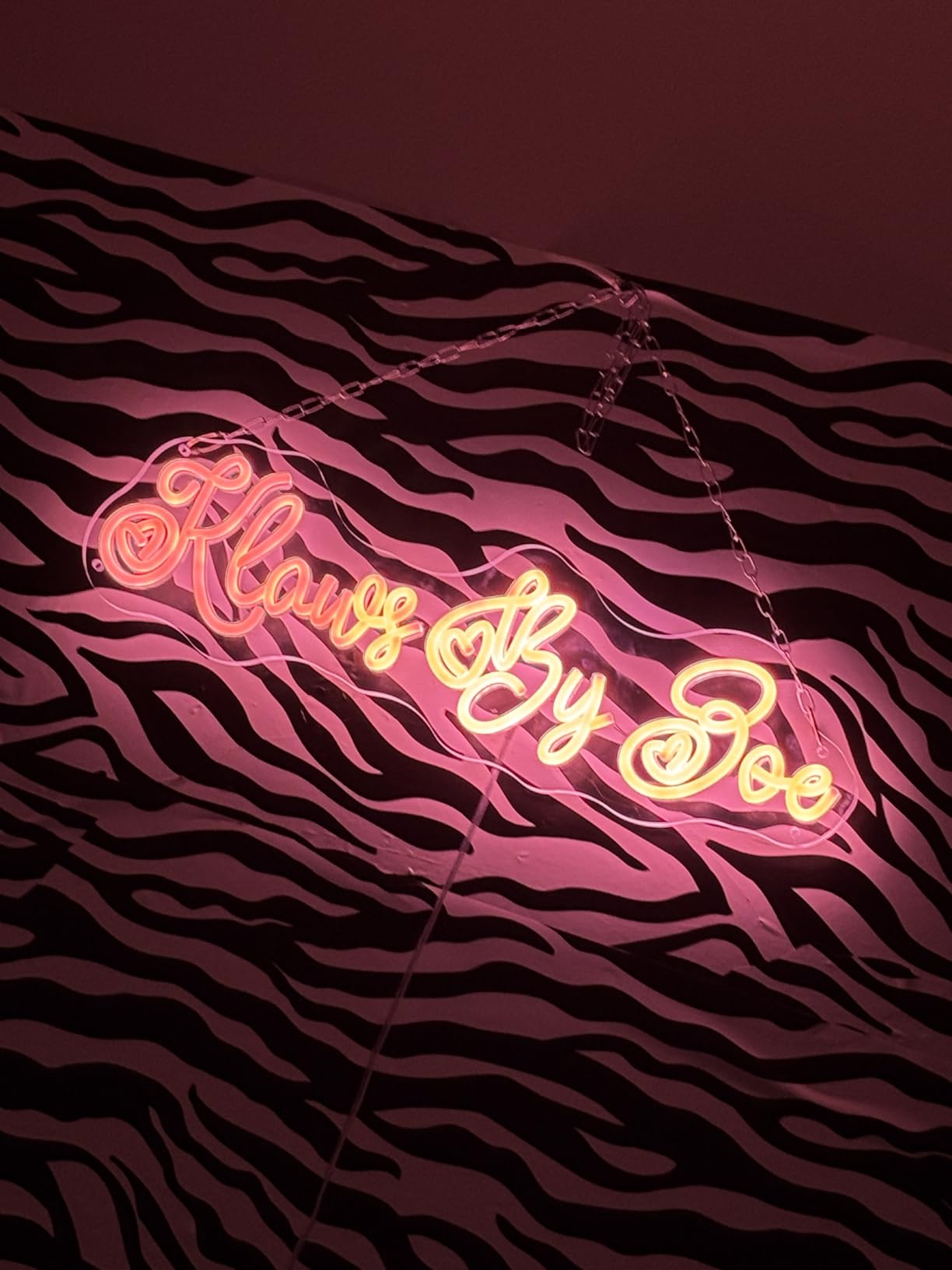 Custom Neon Signs for Wall Decor, Personalized LED Name Signs Neon Light for Bedroom Large Wedding Birthday Business Customizable Light up Sign Pink Sign Boy Girl Decoration customer photo 2
