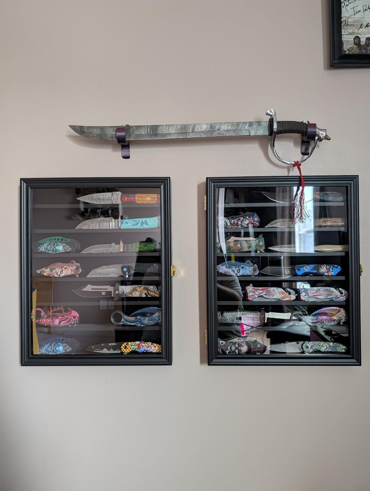 Knife Display Case Pocket Knife Shadow Box Wall Cabinet Black | Pocket Knife Display Stand, Military Folding Knife, UV Protection Acrylic, Lockable customer photo 2