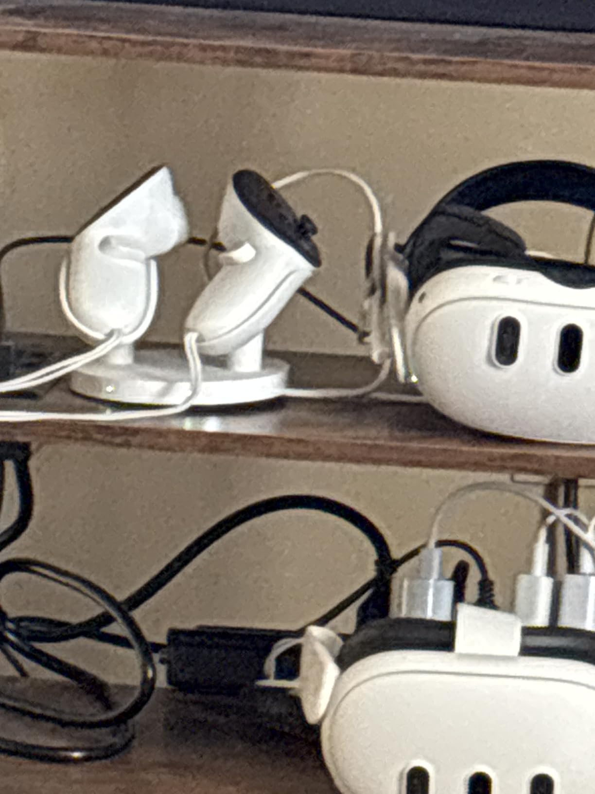 Meta Quest Compact Charging Dock - Works with Meta Quest 3/3S - Extended Headset Charging Cable - Wireless Charging for Touch Plus Controllers customer photo 2
