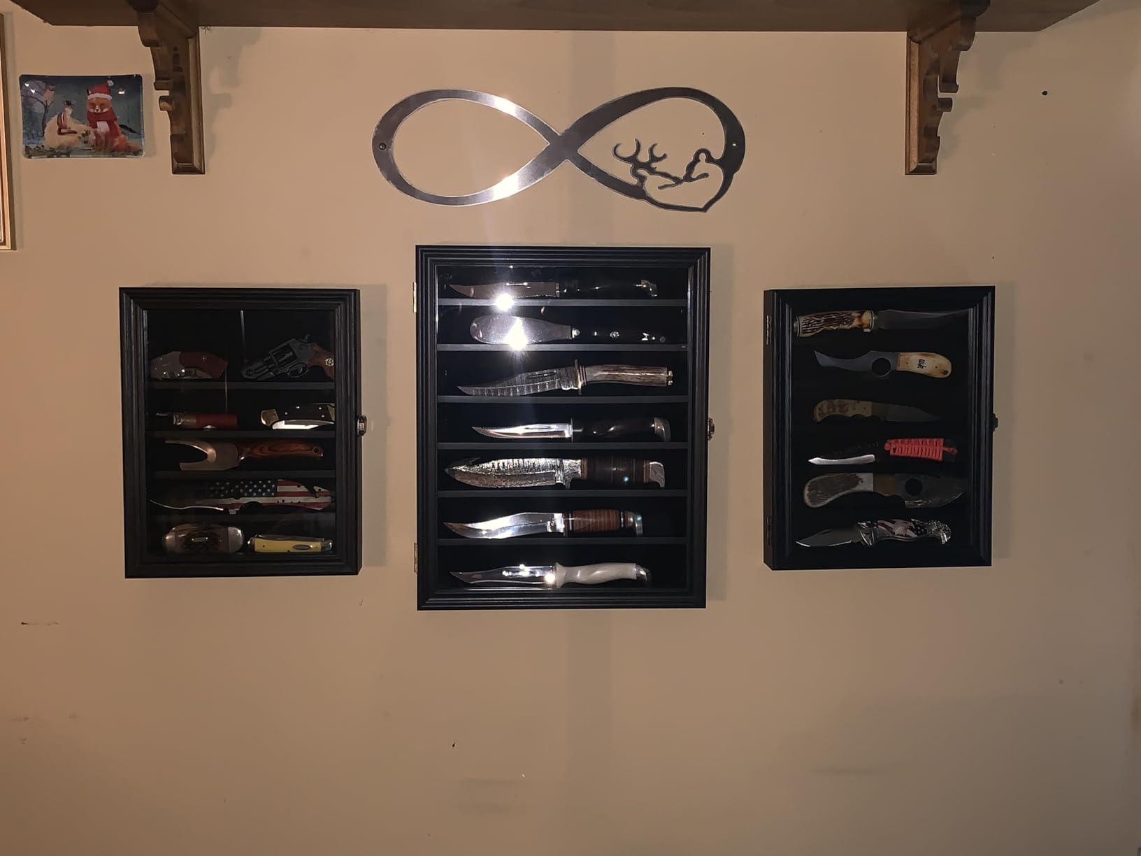 Pro Collector's Pocket Knife Display Case Folding Knives Display Frame Shadow Box for Military Hunting Knives with 98% UV Protection Lockable (Black Finish) customer photo 2
