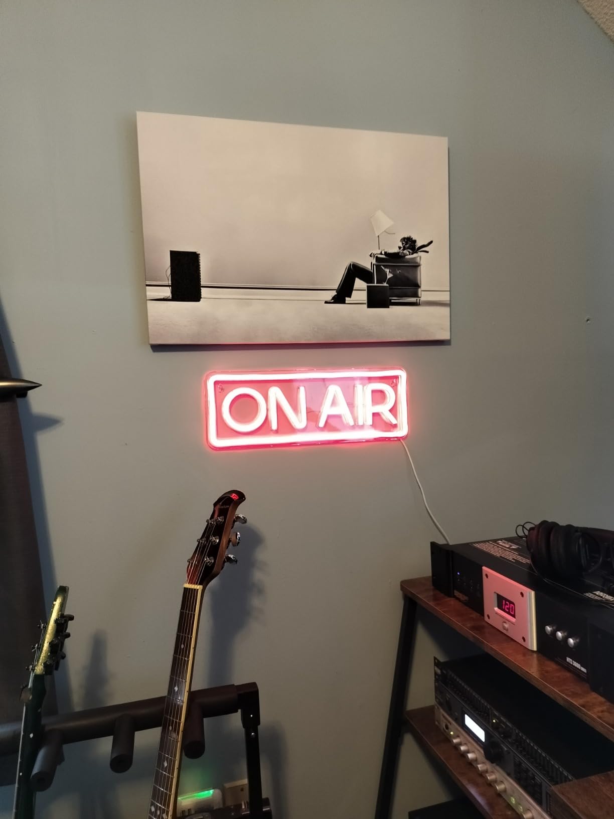 Lumoonosity On Air Neon Sign - Live Streaming/Recording Light Sign for Twitch, Tiktok, Youtube Streamers/Gamers - Red Cool On Air Led Light for Studio, Bedroom, Game Room Decor customer photo 2