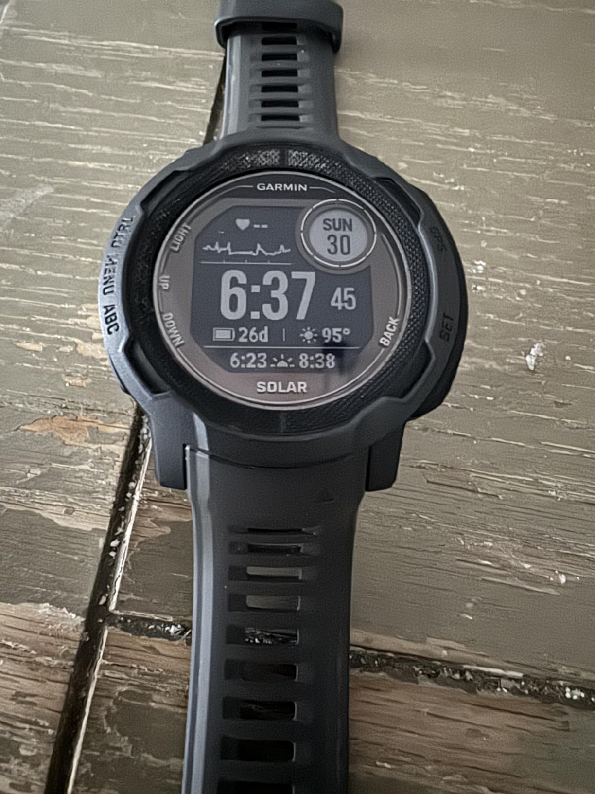 Garmin Instinct 2 Solar, Smaller-Sized Rugged Outdoor Watch with GPS, Solar Charging Capabilities, Built for All Elements, Multi-GNSS Support, Tracback Routing, Graphite customer photo 2