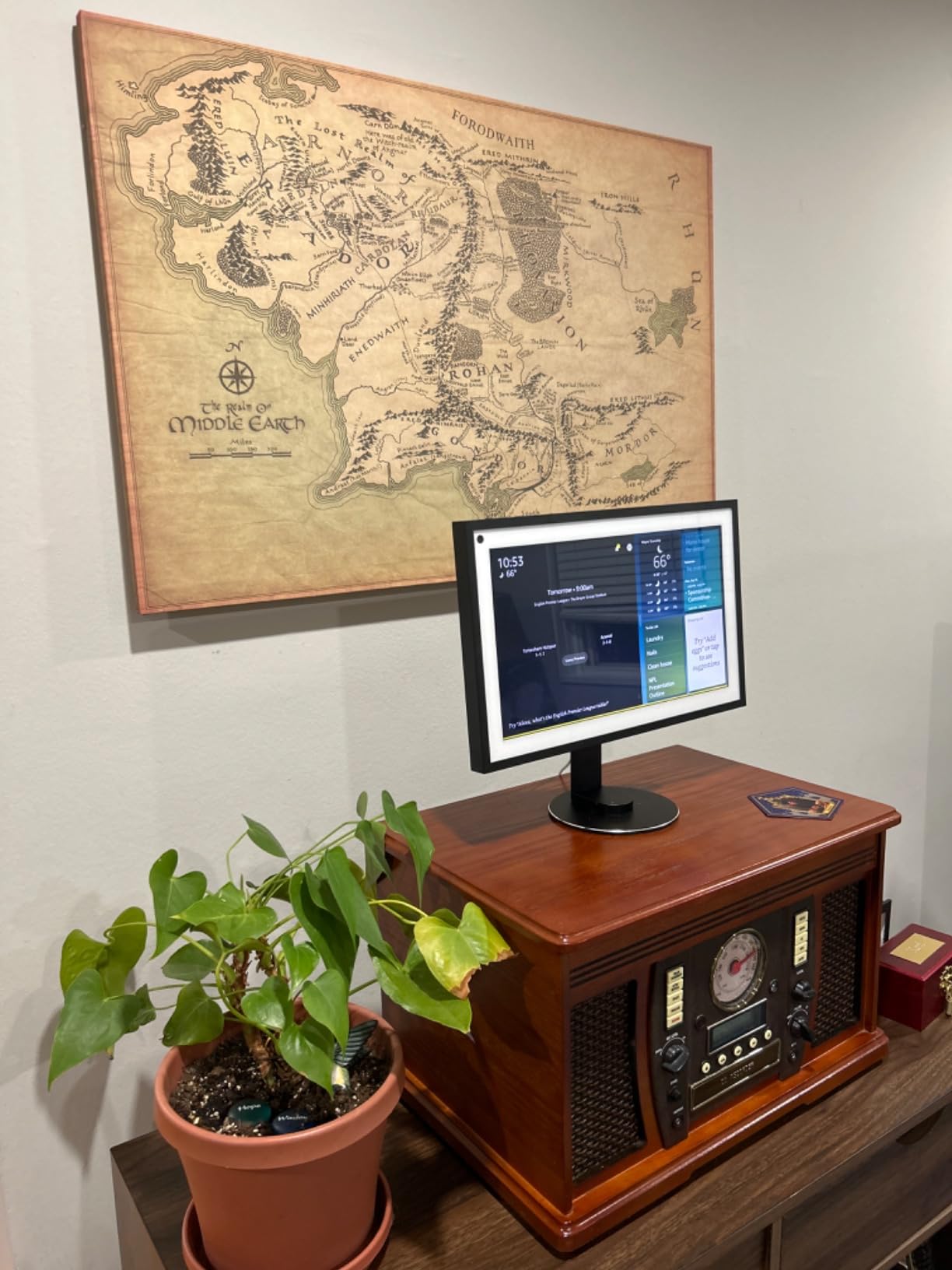 Middle Earth Map Canvas Wall Art Print Paintings - Map of Middle Earth Poster Wall Decor with Inner Wooden Frame (12x18 Inches) - Lightweight & Easy Hanging, Nice for Study & Game Room Decor customer photo 2