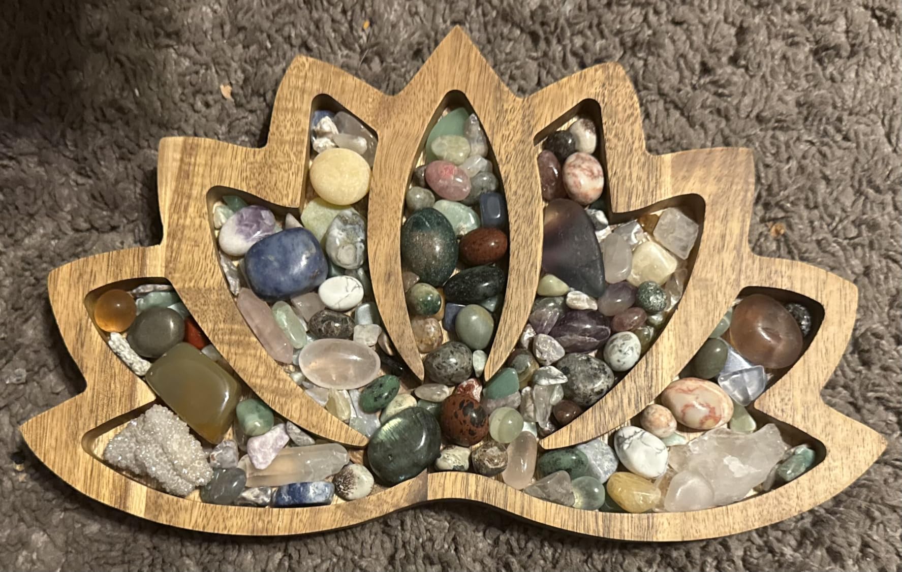 Crystal Display Tray, Lotus Crystal Holder, Rock Display, Horizon 11