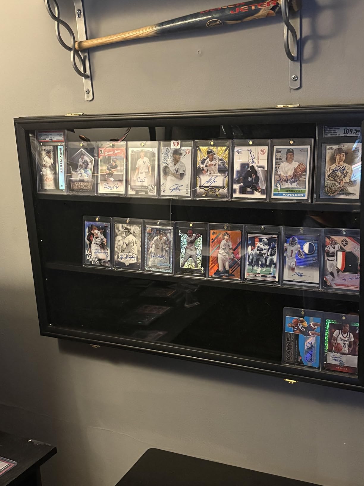 Grintus Graded Card Display Case, 24-Card Trading Card Display Frame, 1P | Wall Mount, Horizontal Black Wood Sports Card Cabinet, Lockable, Felt Lining, UV Protection Acrylic, Holds 24 Trading Cards customer photo 1