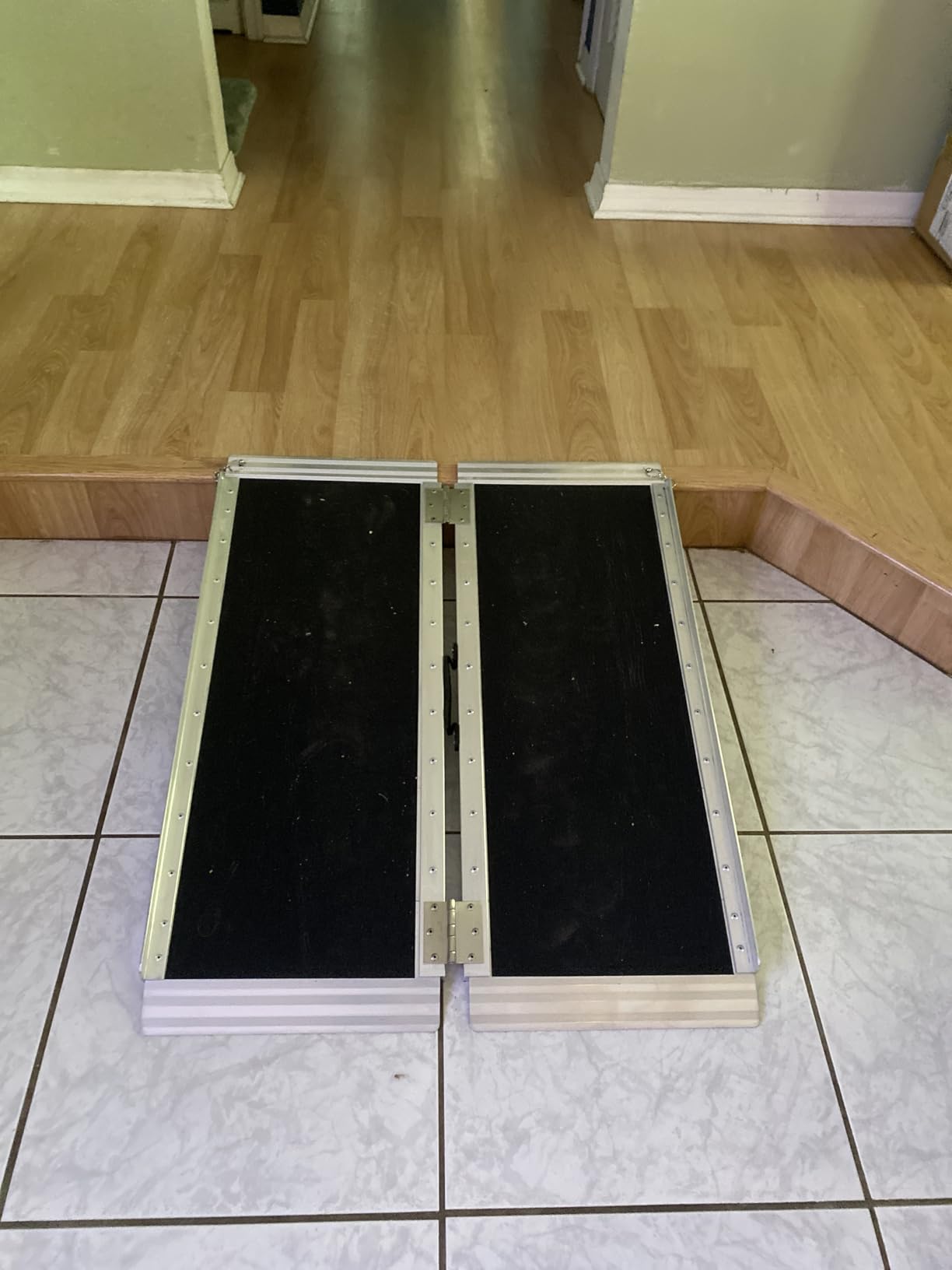 8FT Portable Wheelchair Ramp, 800Lbs Capacity Anti-Slip Aluminum Folding Handicap Ramp with Handle, Threshold Ramp for Home Steps, Stairs, Doorways, Curbs, Entry, Applicable Height 8-24 Inches customer photo 1