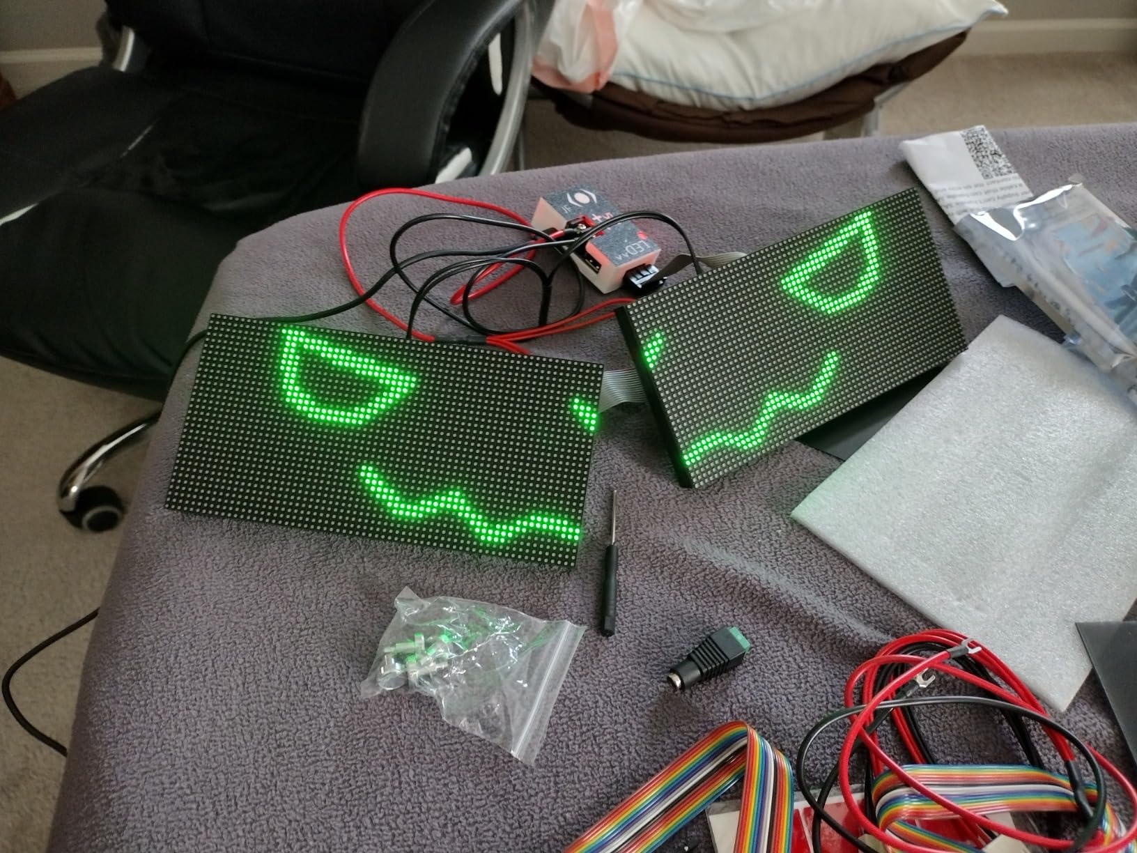 Waveshare RGB Full-Color LED Matrix Panel 64x32 Pixels Display Screen 2048 Individual LEDs 3mm Pitch Compatible with Raspberry Pi 5/4B/3B/Zero/Zero W/Zero 2W/Pico/Pico W/Pico WH, ESP32 customer photo 1