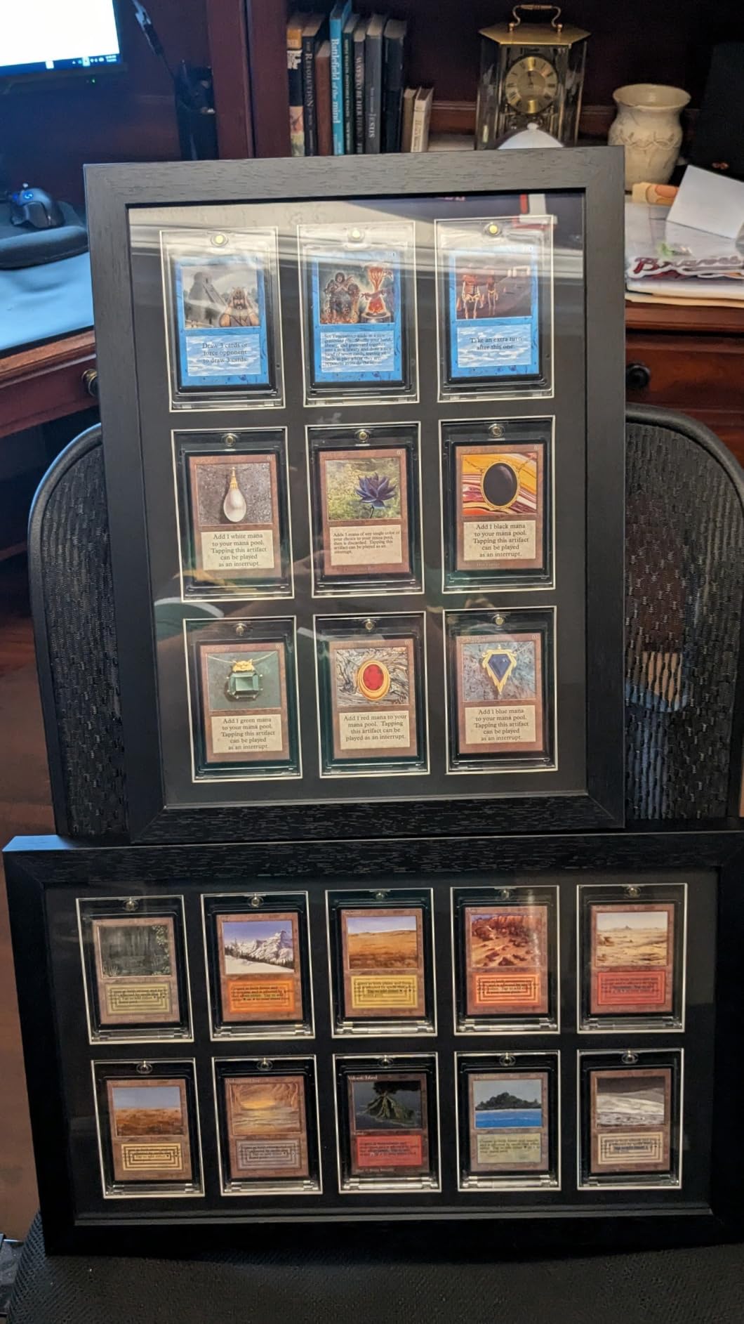 Bivitre Trading Card Display Frame with UV Protection Magnetic Card Holder | Wall Mount Baseball Card Display Case,Display for Basketball Football Hockey Pokemon MTG Yugioh,for 4 Standard Cards customer photo 2