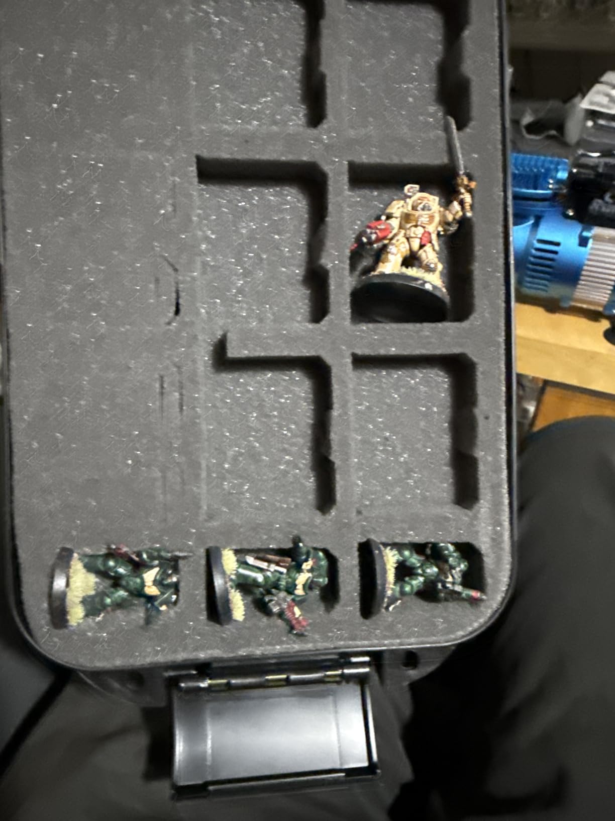 Case Club 123+ Miniature Figure Case Fits Warhammer 40K, DND & More customer photo 1