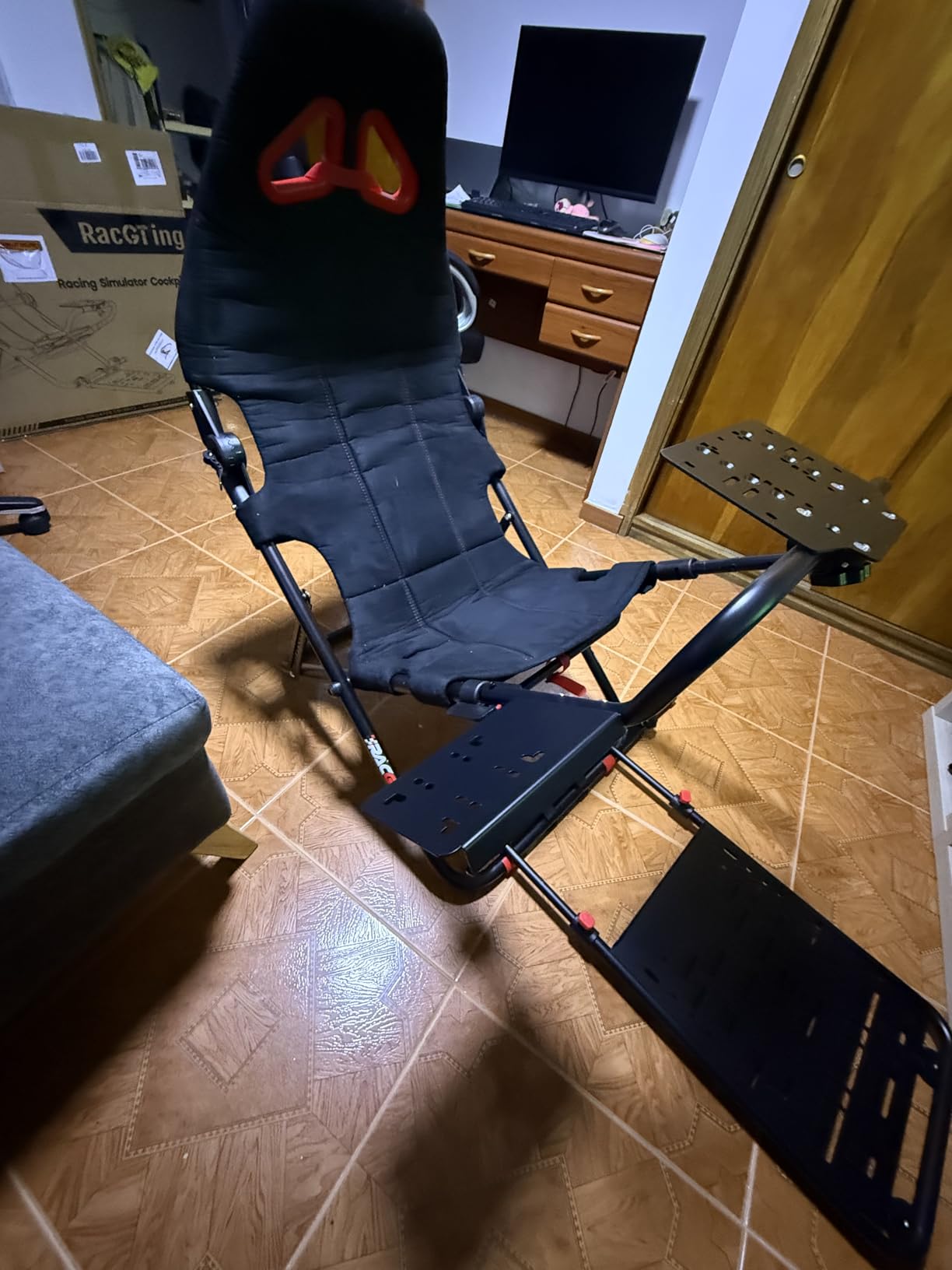 RACGTING Foldable Racing Simulator Cockpit customer photo 1