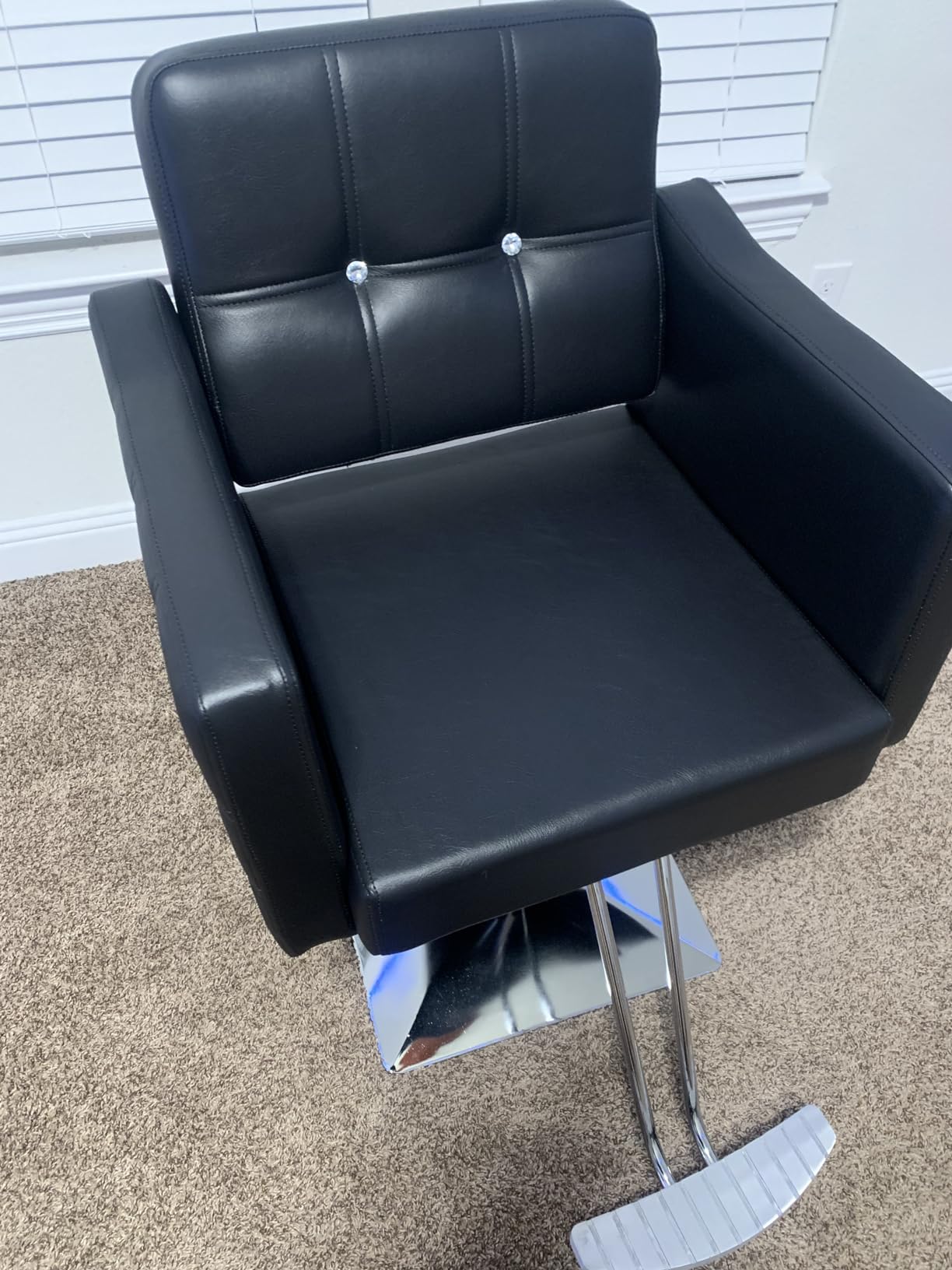 OmySalon Hair Salon Chair Hydraulic Barber Chair for Home Barbershop Black, Braiding Chair for Hair Stylist Heavy Duty, Styling Hairdressing Beauty Spa Equipment customer photo 2