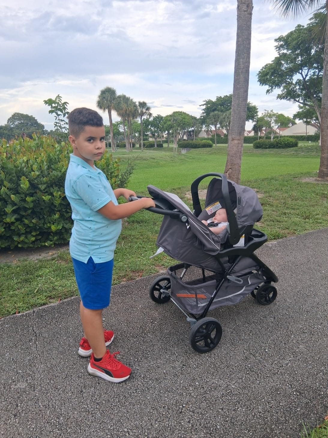 Baby Trend EZ Ride Travel System with EZ-Lift Infant Car Seat, Dash Grey customer photo 1