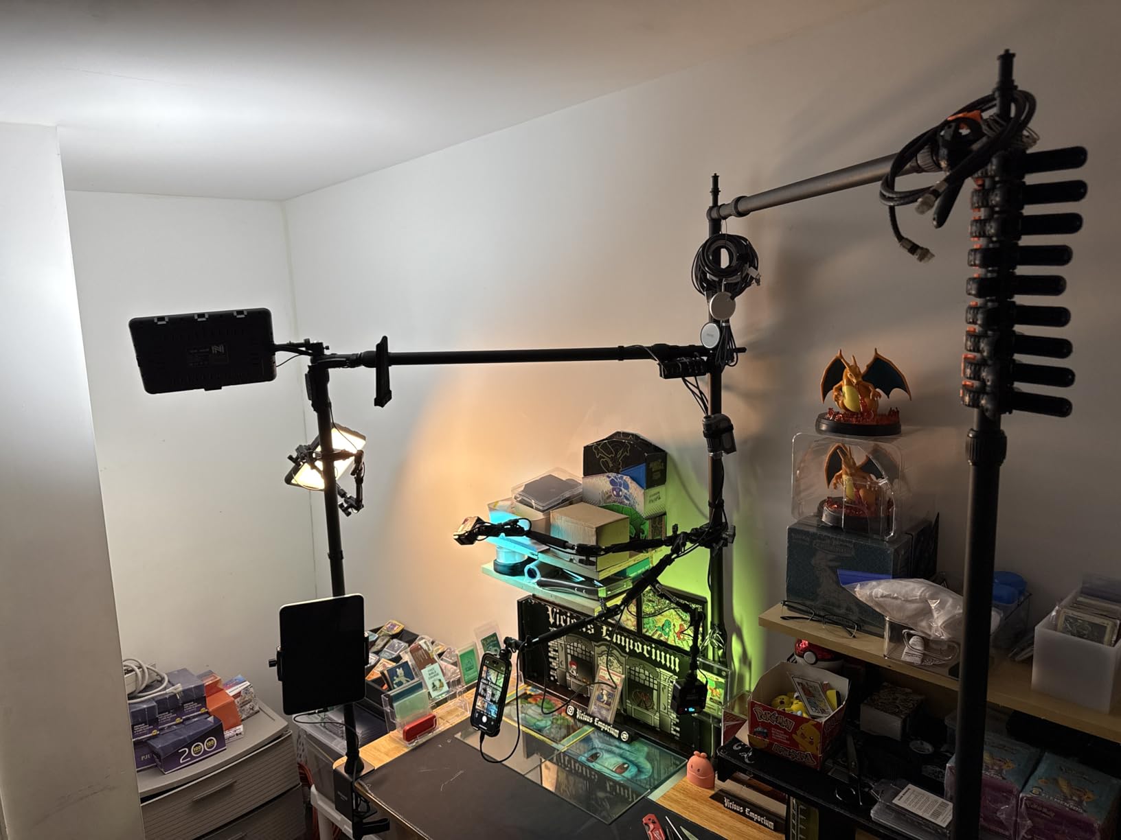 NEEWER Overhead Camera Mount Rig for Top Down Shots, Heavy Duty Steel Tabletop Mount Stand Multi Device Platform for Flat Lay Photography Lighting Cooking Drawing Crafts, For Desks≥3.3'/1m Long, ST100 customer photo 2