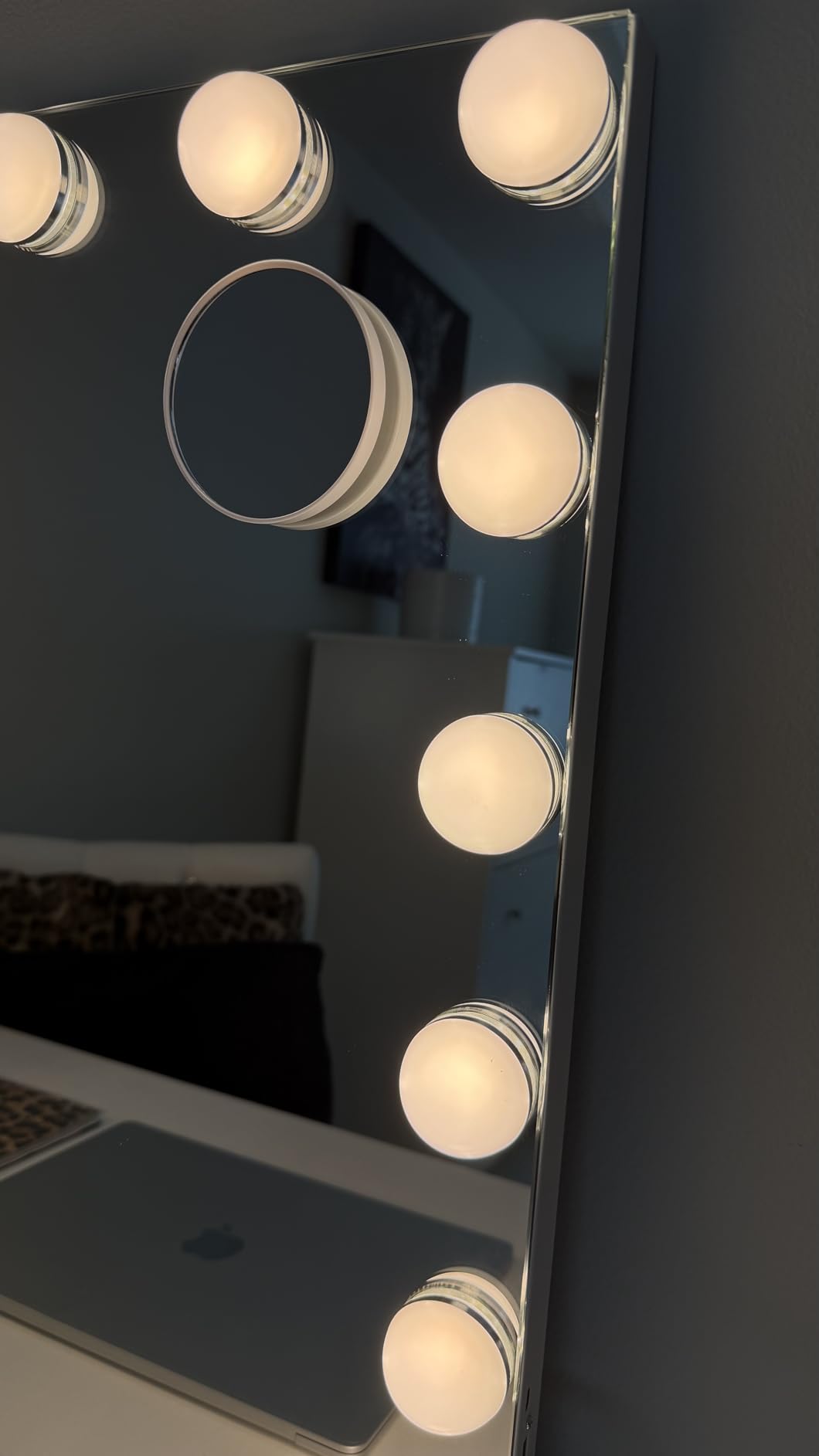 Gvnkvn Vanity Mirror with Lights, 32 x 24 Tabletop Hollyhood Makeup Mirror, Hollywood Lighted Mirror with 18 Dimmable LED Bulbs,3 Colors Modes,Touch Control,Metal Frame customer photo 1