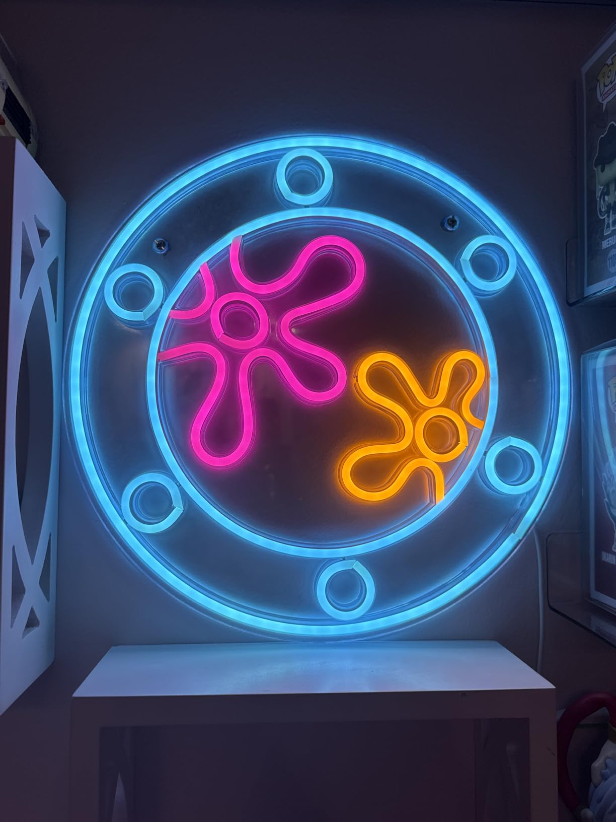 manimo Ocean World Porthole Neon Lights, LED Under Sea Porthole Neon Signs for Wall Decor,USB Night Light for Game Room Bedroom Birthday Wedding Party Gifts(13.3 * 13.3in) customer photo 1