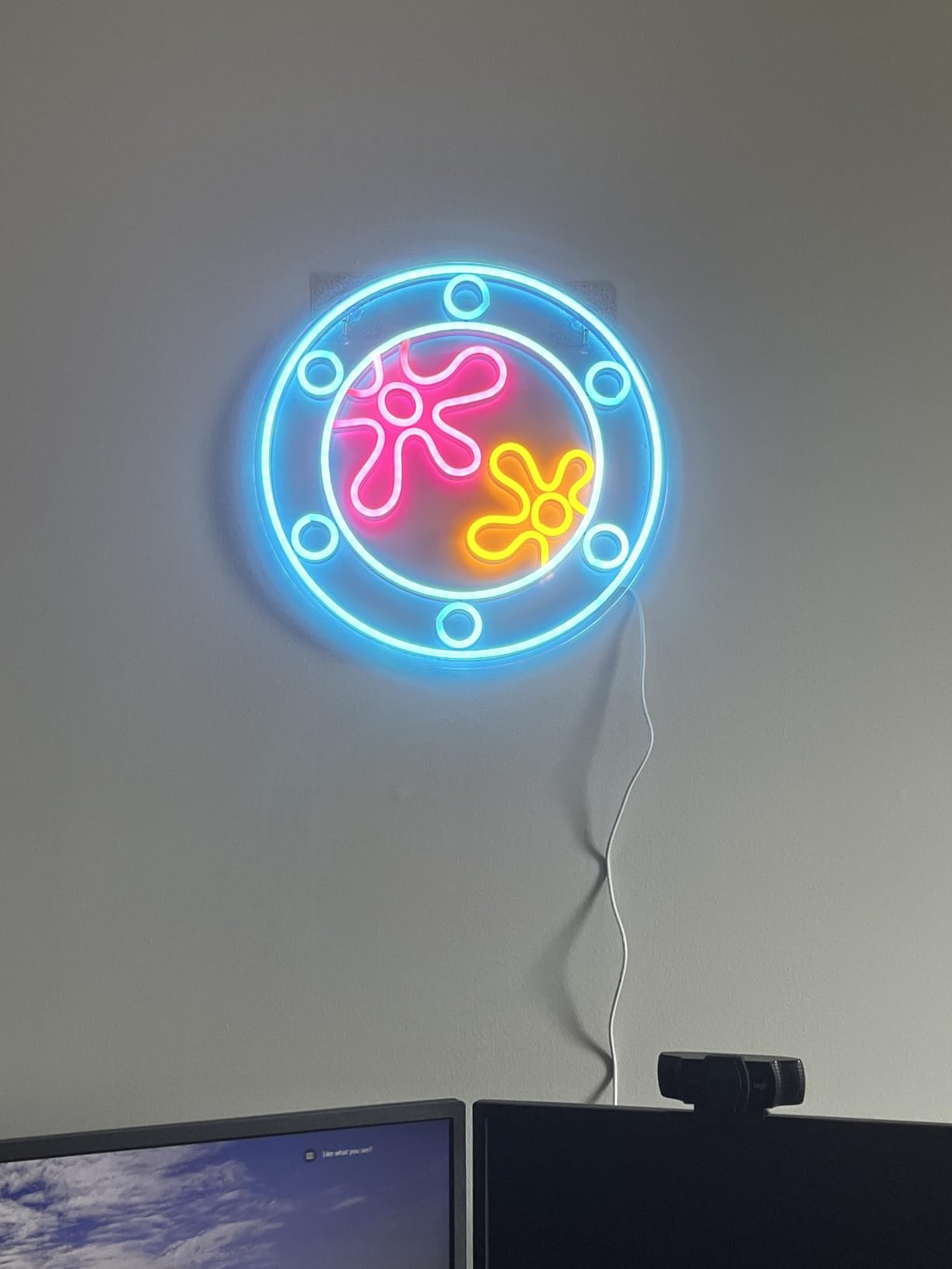 manimo Ocean World Porthole Neon Lights, LED Under Sea Porthole Neon Signs for Wall Decor,USB Night Light for Game Room Bedroom Birthday Wedding Party Gifts(13.3 * 13.3in) customer photo 2