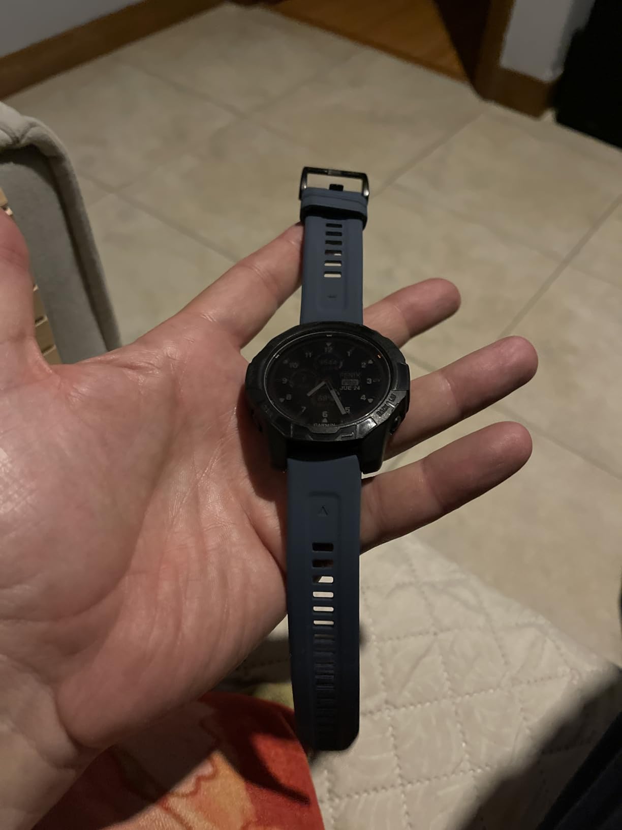 Garmin fenix 7X Pro Solar, Multisport GPS Smartwatch, Built-in Flashlight, Solar Charging Capability, Black customer photo 1