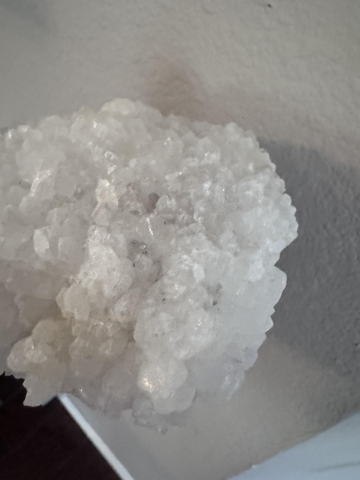JIC Gem 0.66-1.1 lb White Clear Quartz Crystal Cluster Druzy Healing Stone | Natural Large Quartz Crystal Cluster Geode, Gemstone Specimen, Polished Raw Ornament, Home Decor Display customer photo 1