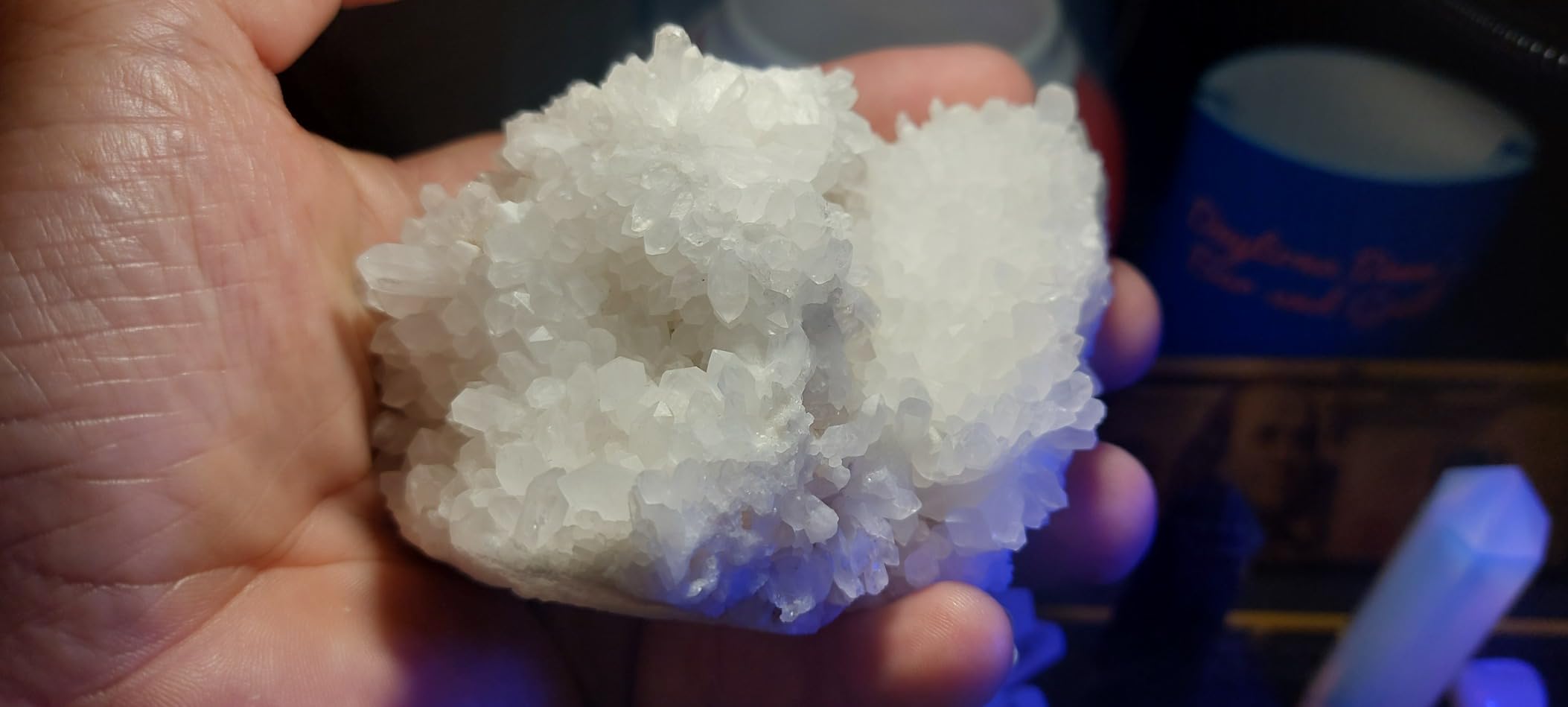JIC Gem 0.66-1.1 lb White Clear Quartz Crystal Cluster Druzy Healing Stone | Natural Large Quartz Crystal Cluster Geode, Gemstone Specimen, Polished Raw Ornament, Home Decor Display customer photo 2
