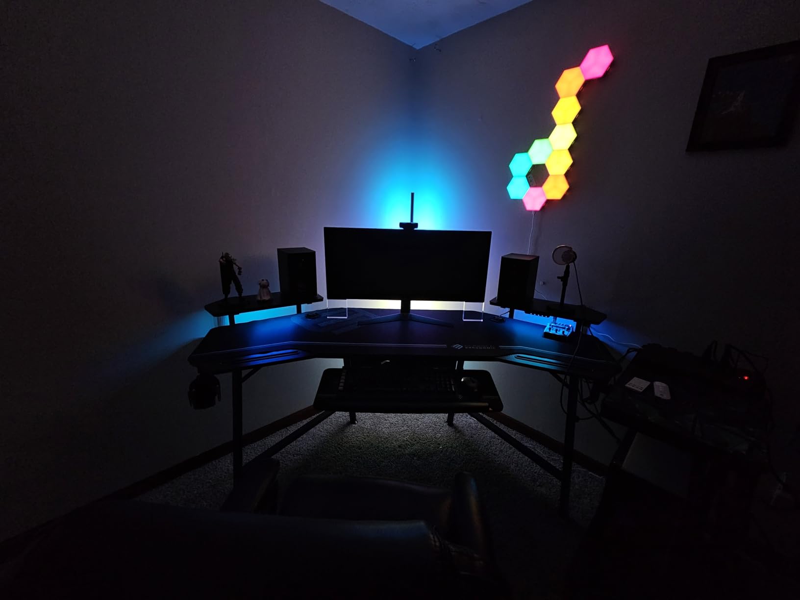 EUREKA ERGONOMIC Gaming Desk Wing Shaped Keyboard Tray 72 Inch Walnut | LED monitor stand with dual headphone hooks and cup holder, built for gaming, streaming, and studio setups customer photo 2