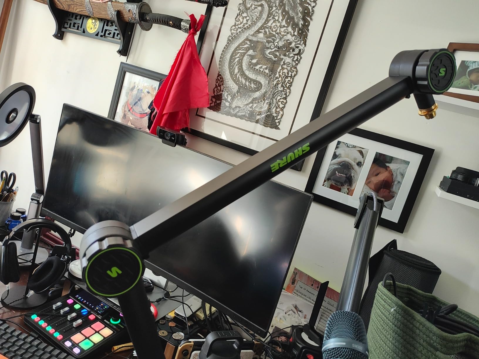 Shure by Gator Deluxe Articulating Desktop Podcasting Mic Boom Arm with Cable Management Channel; (SH-BROADCAST1) customer photo 2