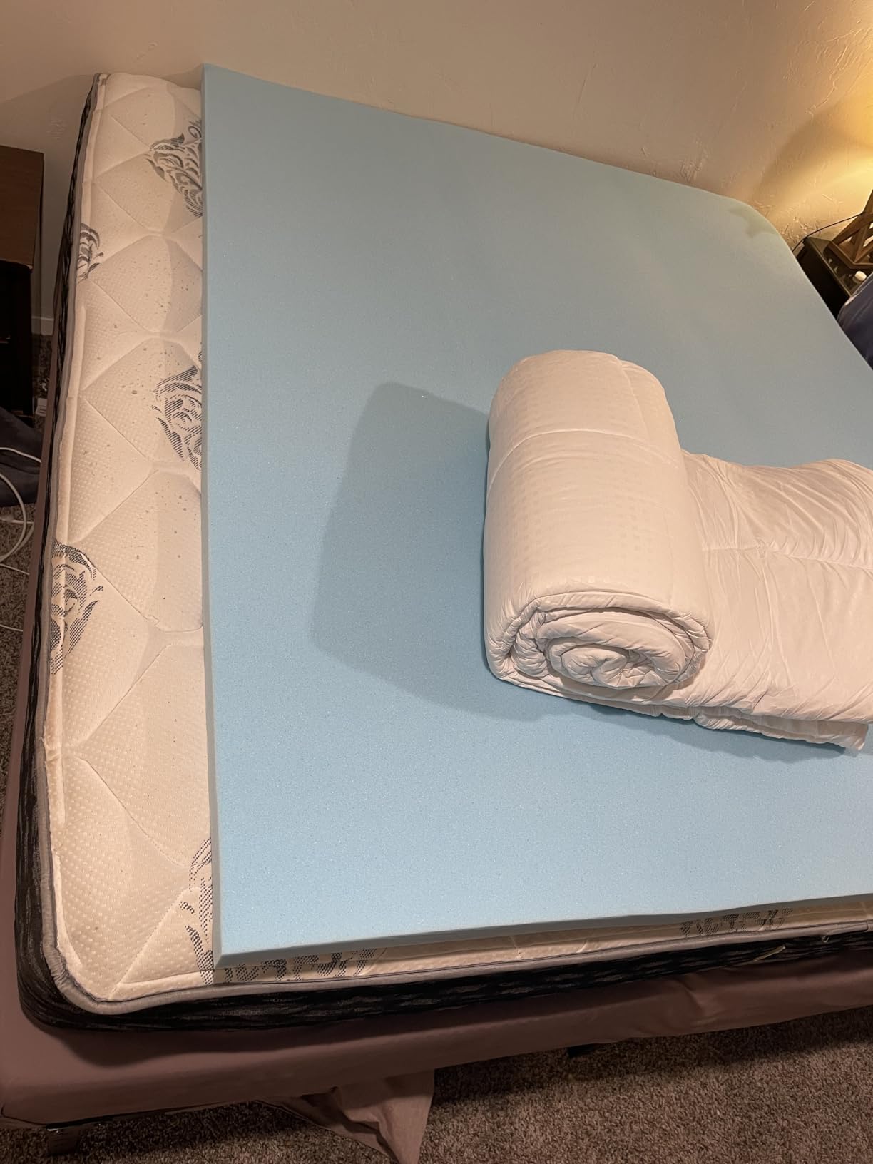 MASVIS King Size Dual Layer 4 Inch Memory Foam Mattress Topper, 2 Inch Gel Memory Foam and 2 Inch Cooling Pillow Top Mattress Pad Cover for Back Pain, Medium Support customer photo 2