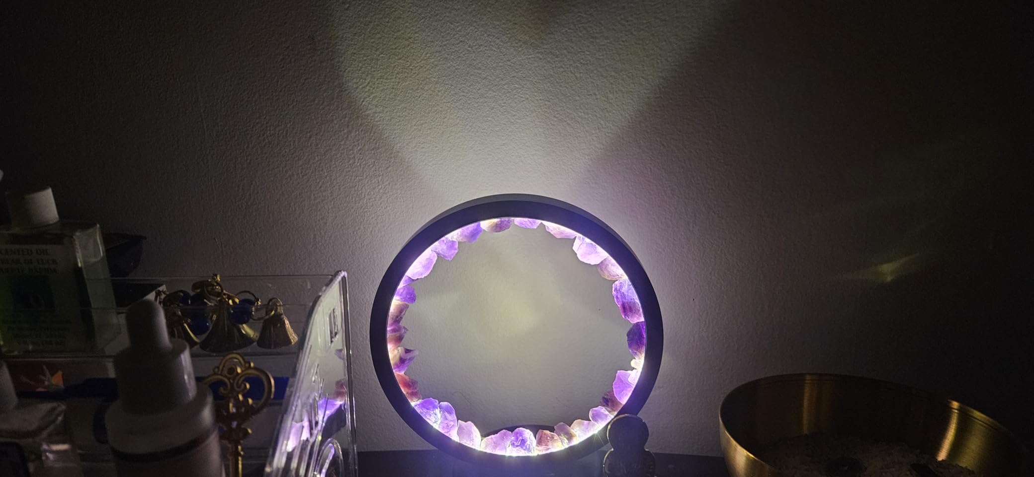 Runyangshi Amethyst Night Lamp 8.6 inch Natural Healing Crystal Bedside USB Port 3 Colours Dimming Mode Bedroom Suitable Light for Living Room Office Home Decor Ideal Gift customer photo 2