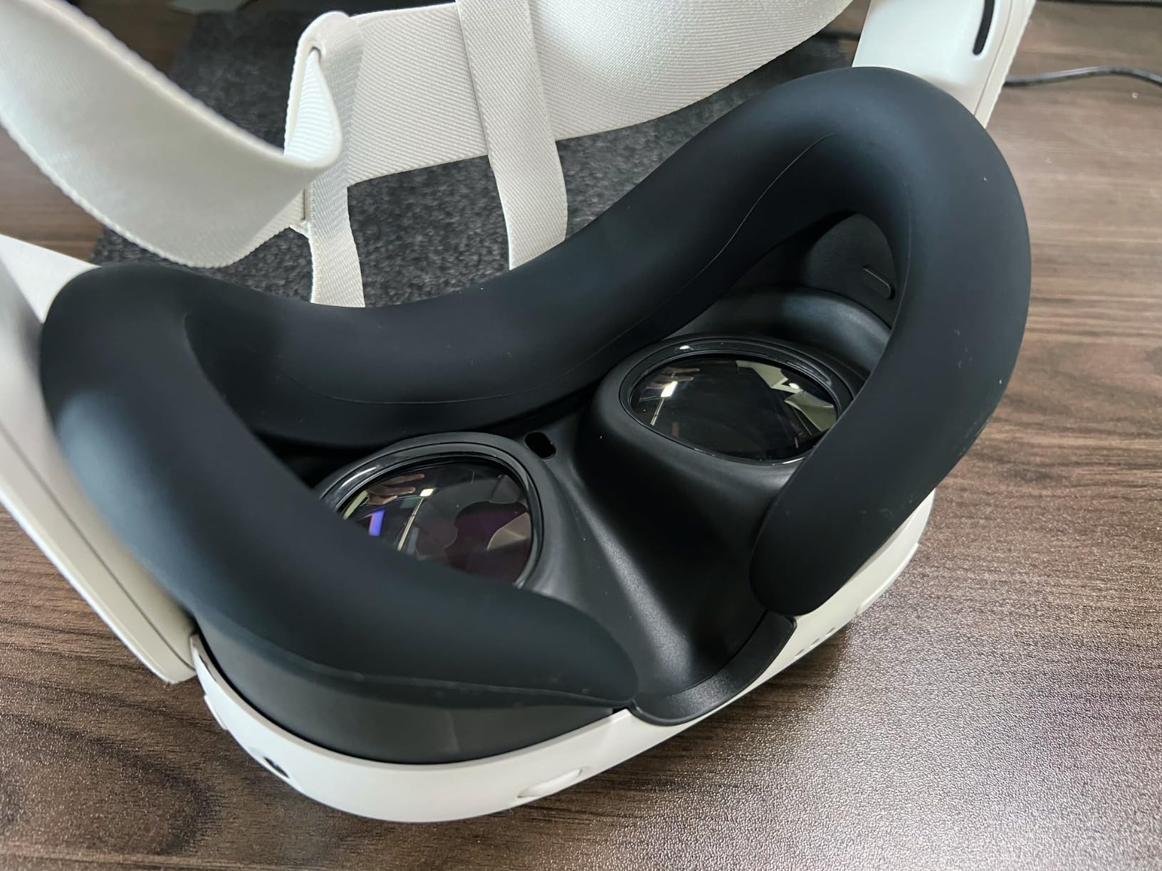APEXINNO VR Silicone Face Pad Cover for Meta Quest 3 Original Headset - Enhanced Comfort, Sweat-Resistant, Soft Cushion Replacement for Oculus/Meta Quest 3 Accessories customer photo 2