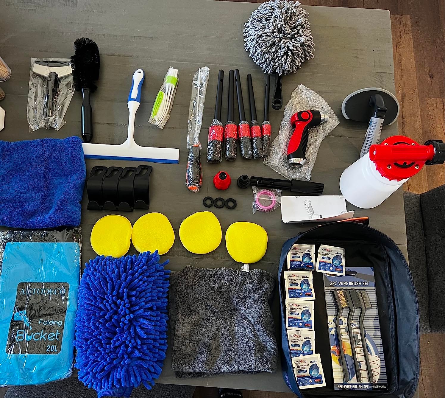 42Pcs Car Wash Detailing Kit Cleaning Set with Foam Gun Sprayer, Long-Handle Brush, Collapsible Bucket, Large Wash Mitt, Towels, Complete Interior & Exterior Car Washing Supply Set (Blue) customer photo 2