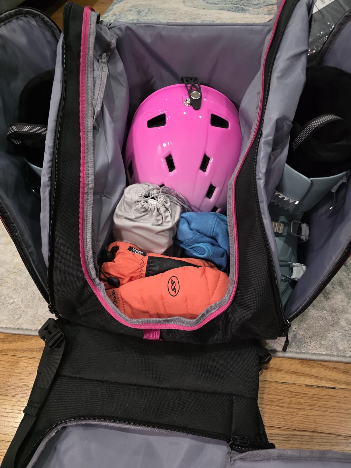 GoHimal Ski Bag & Boot Bag Combo, Padded Ski Carrier | Fits Skis Up to 200CM, Fits Boots Up to US13, Safety Reinforced, Water-Resistant, Ski Travel Bag customer photo 2