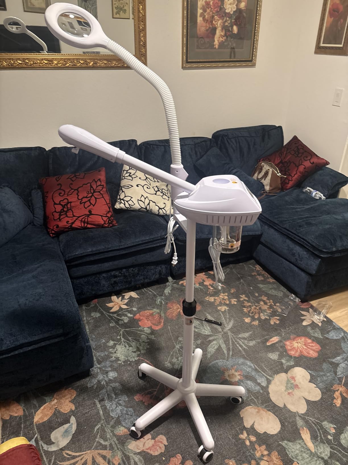 Salon Señor Professional Facial Steamer with 5X Magnifying Lamp, White | Ozone Face Steamer on Wheels, Deep Cleansing and Hydration, for Home Use or Beauty Spa customer photo 1