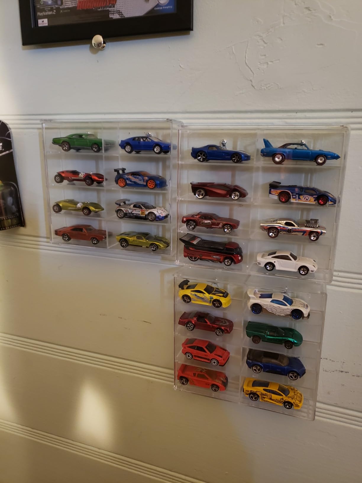 Display Case for 32 Hot Wheels,Matchbox Cars,Display Case Wall Mount,Transparent Storage Case for 1/64 Diecast Cars,Wall Hanging,Stackable,Clear,Dustproof customer photo 1