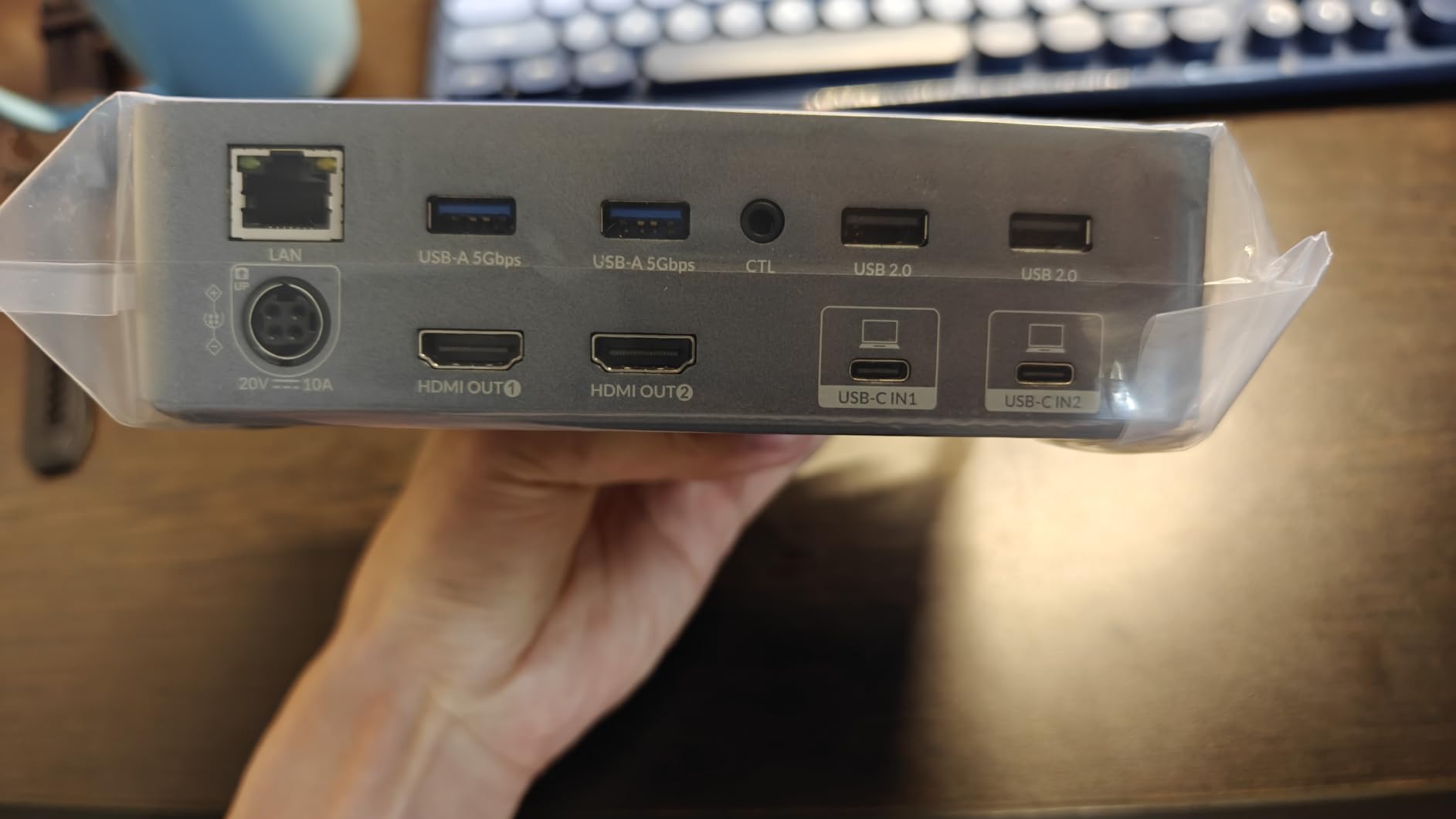 AV Access KVM Switch Dock 2 Monitors 2 Laptops, 4K KVM Switch Dual Monitor | 2 USB C MST Ports, 60W PD for Each PC, 1G Ethernet, EDID Emulation, 2K@144Hz, 1080P@240Hz, Plug & Play, Ideal for Home Office customer photo 1